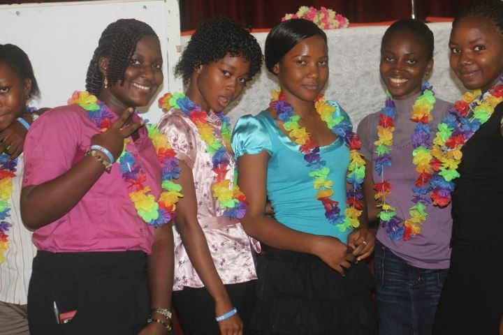 Support Girls Leadership Mentoring & Training