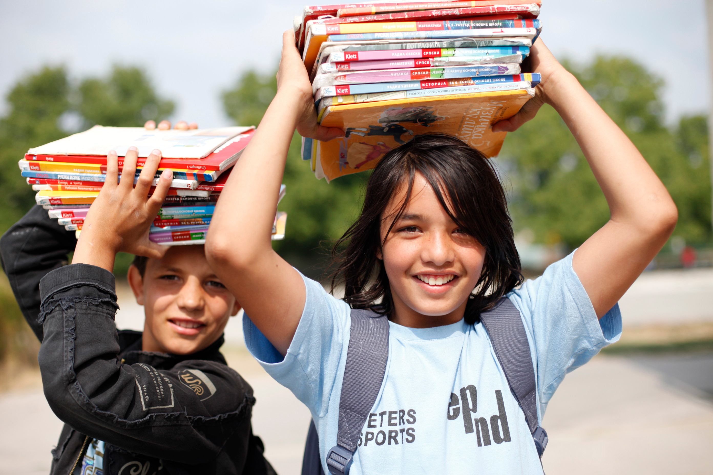 Give refugee children in Serbia hope for education