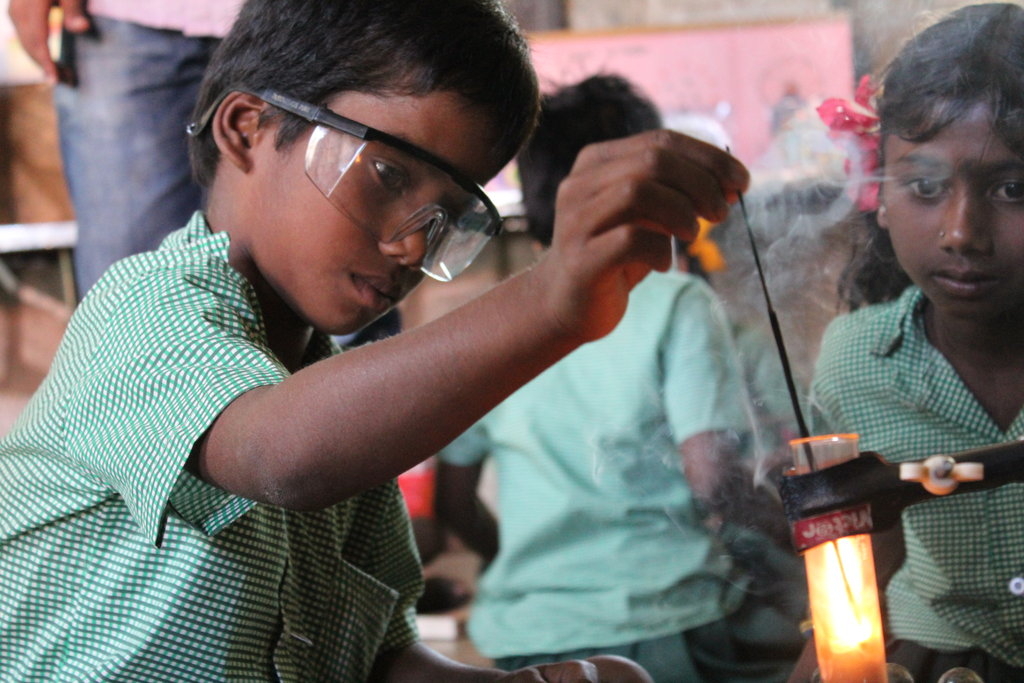 $1 Science and Art lessons for 1800 kids in India