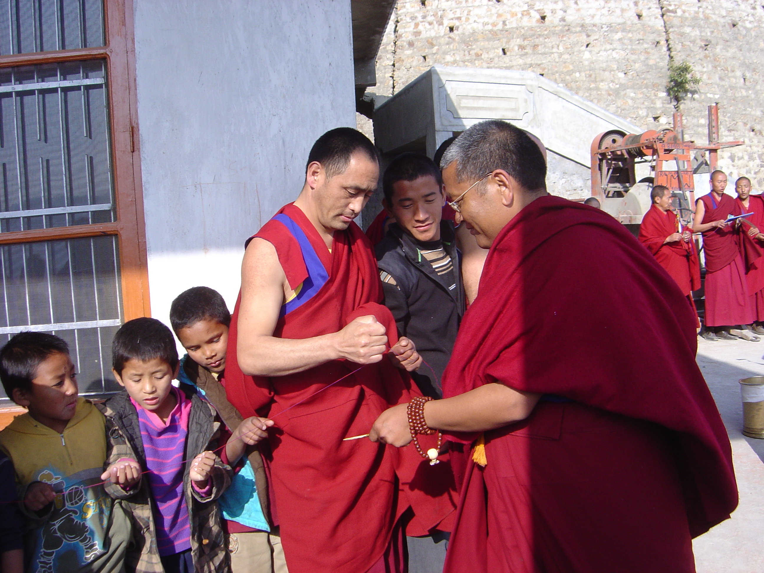 Essential Oils to Improve Tibetans' Health