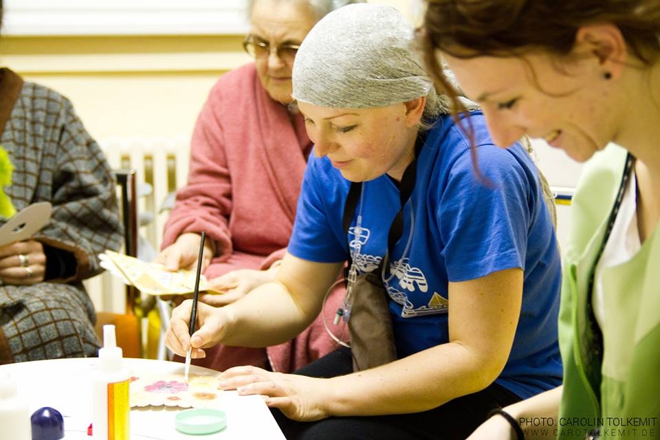 Help cancer patients in a care center in Slovakia