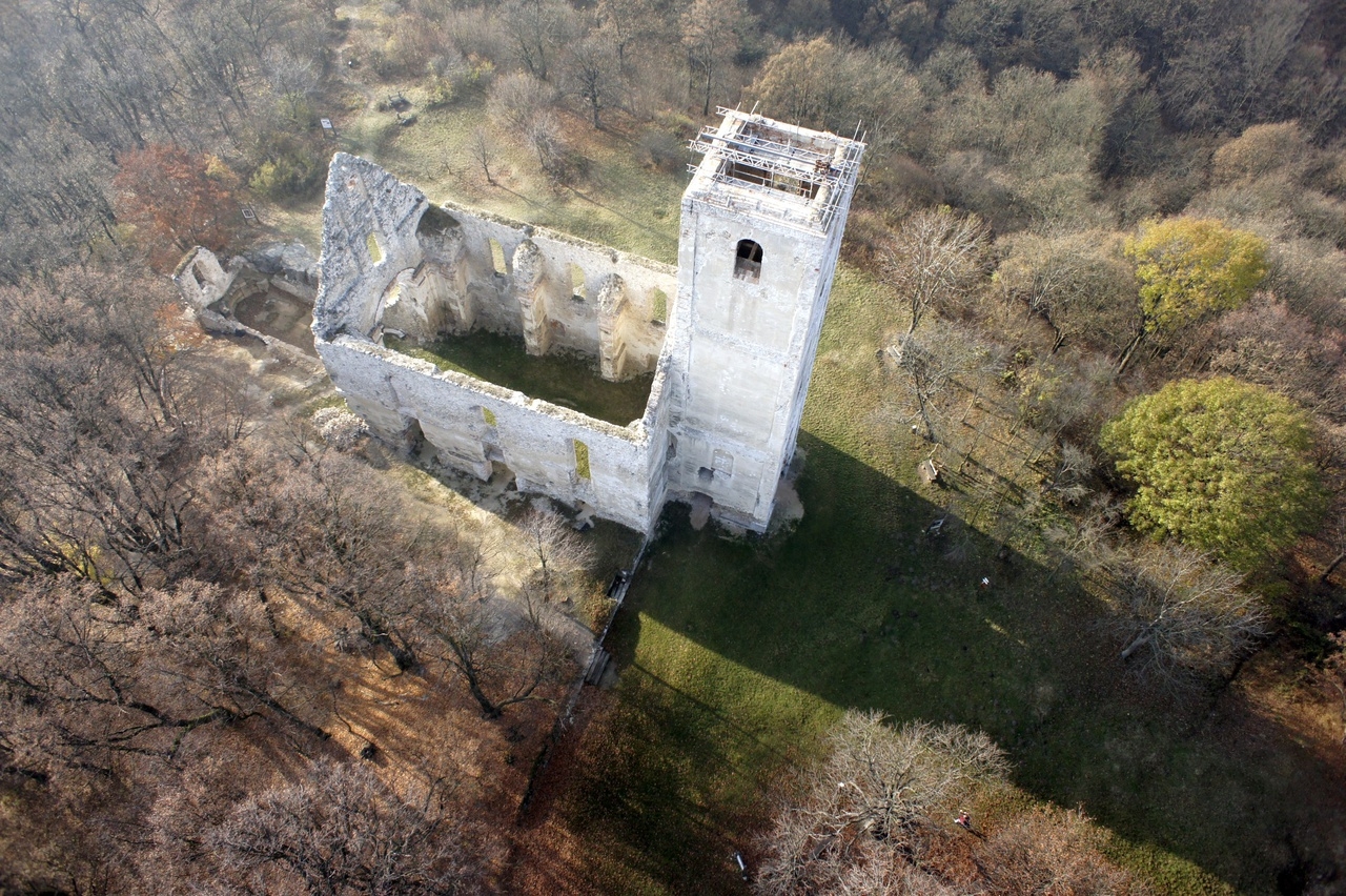 Save the ruins of a Slovak monastery - Katarinka