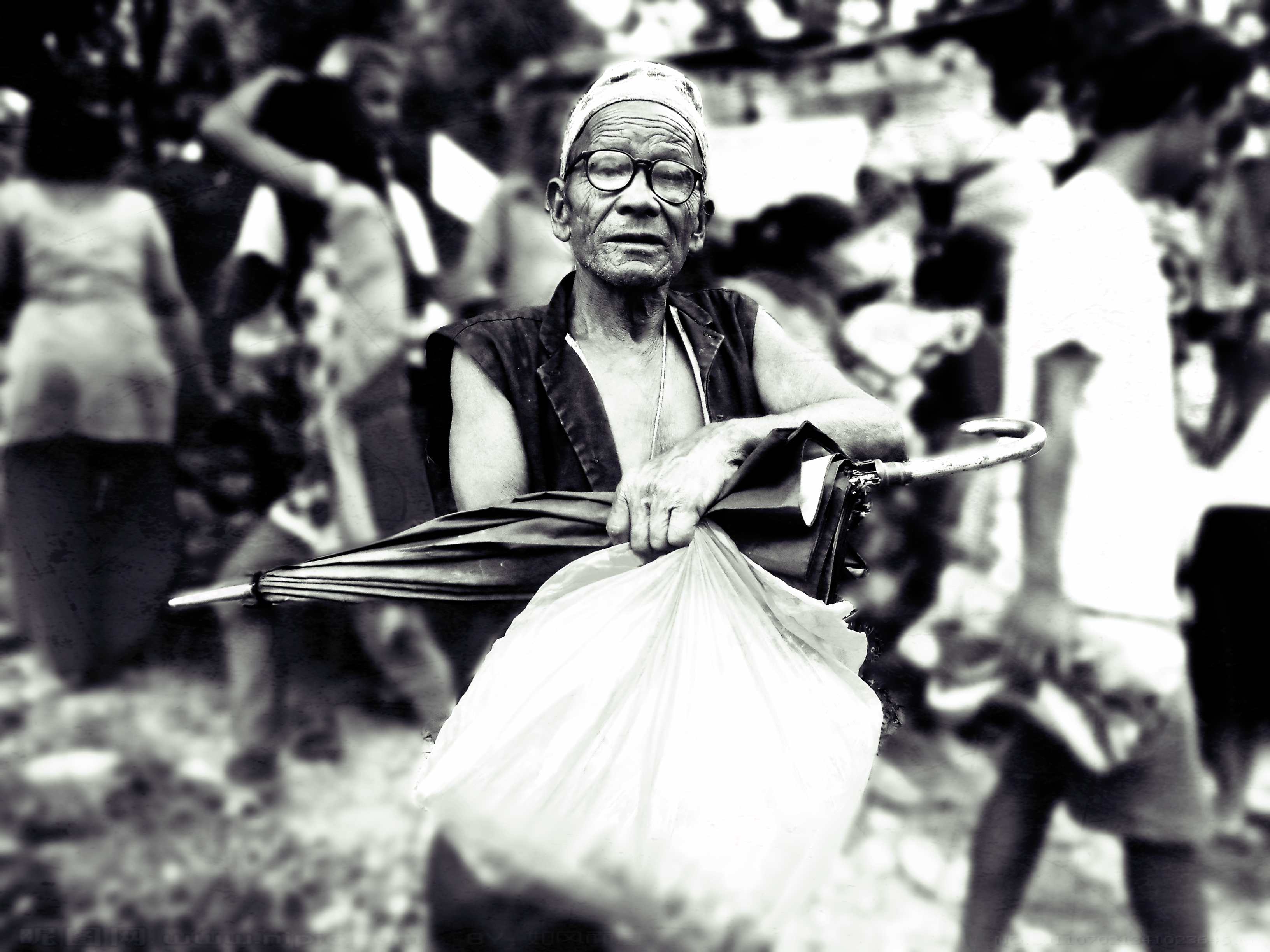 Relief to Nepal earthquake victims