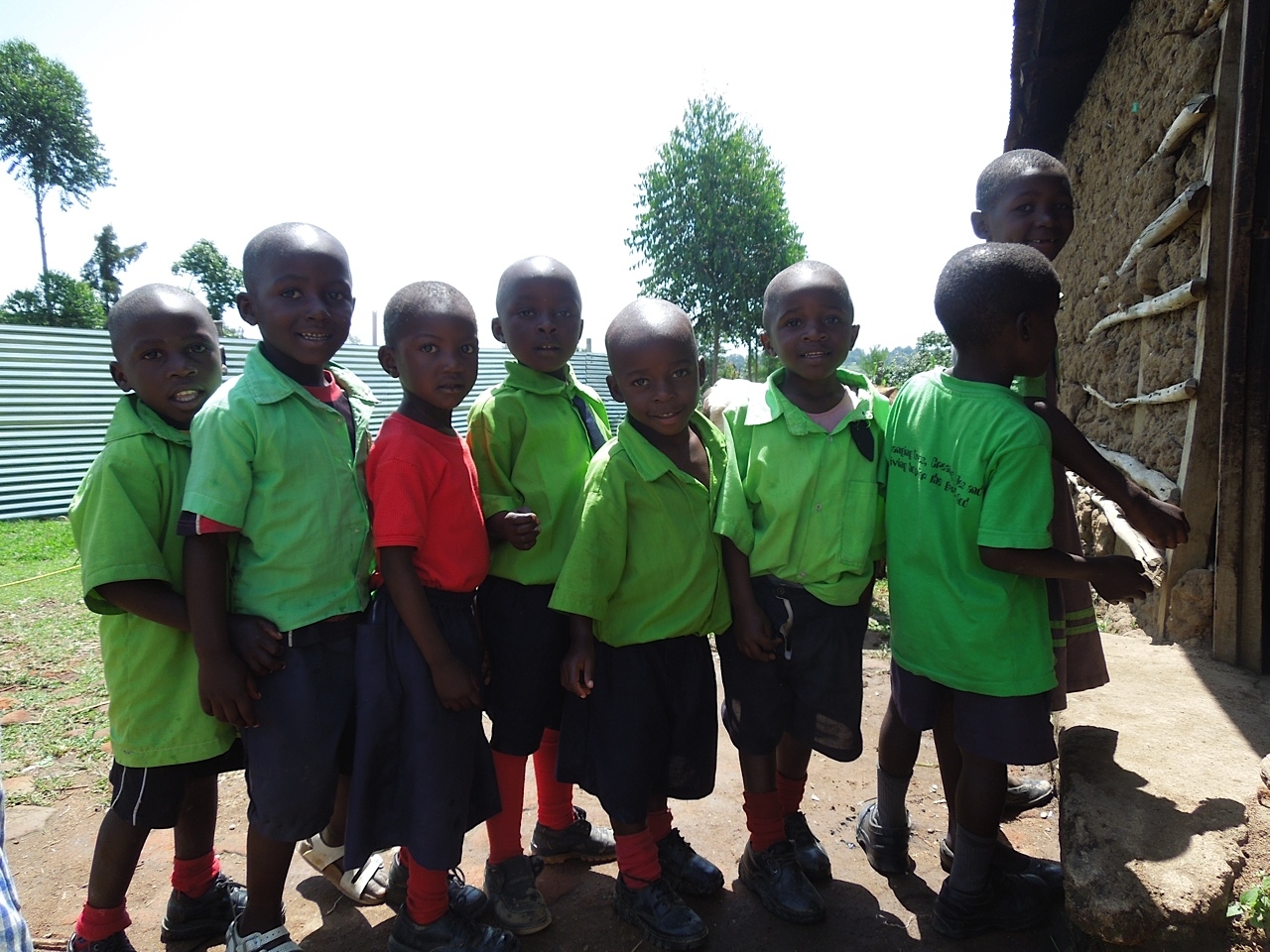 Help Build Dining Hall/Computer room for 280 Kids