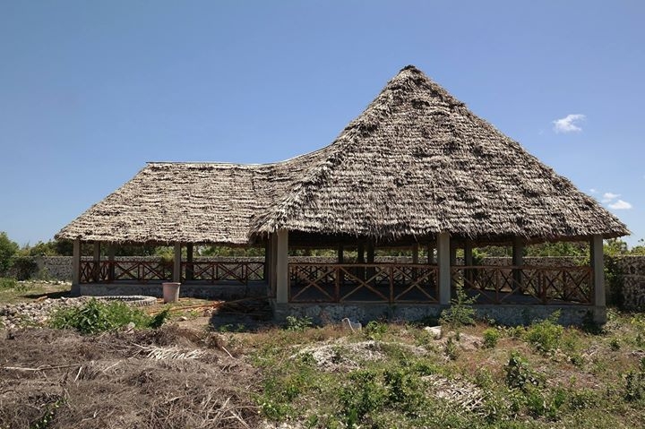 Provide a Computer Center to Jambiani Center