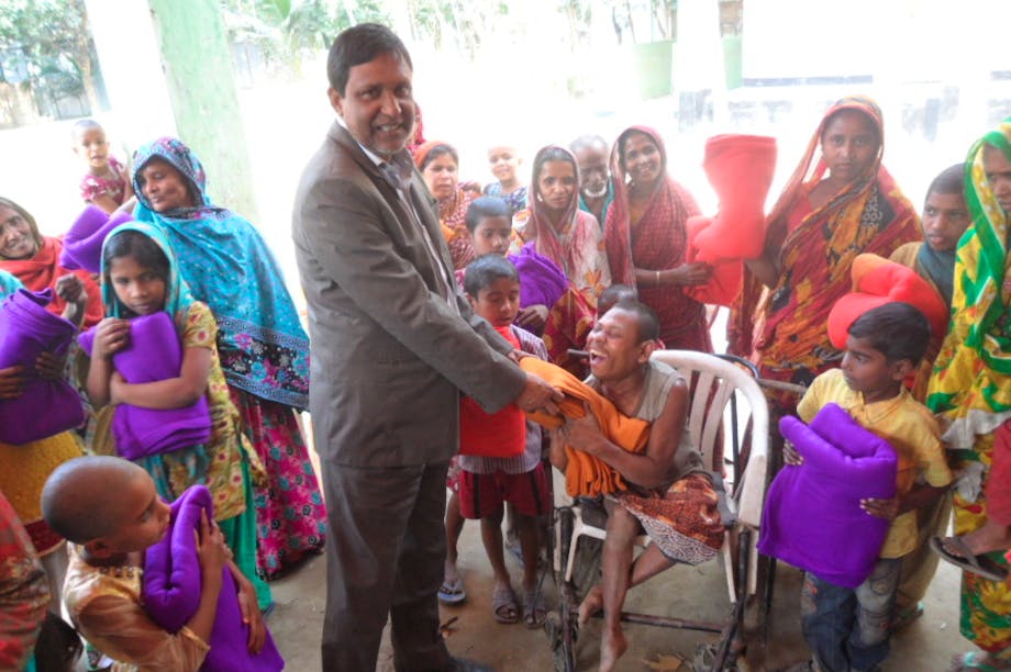 Emergency Support for Warm Clothes to Disabled