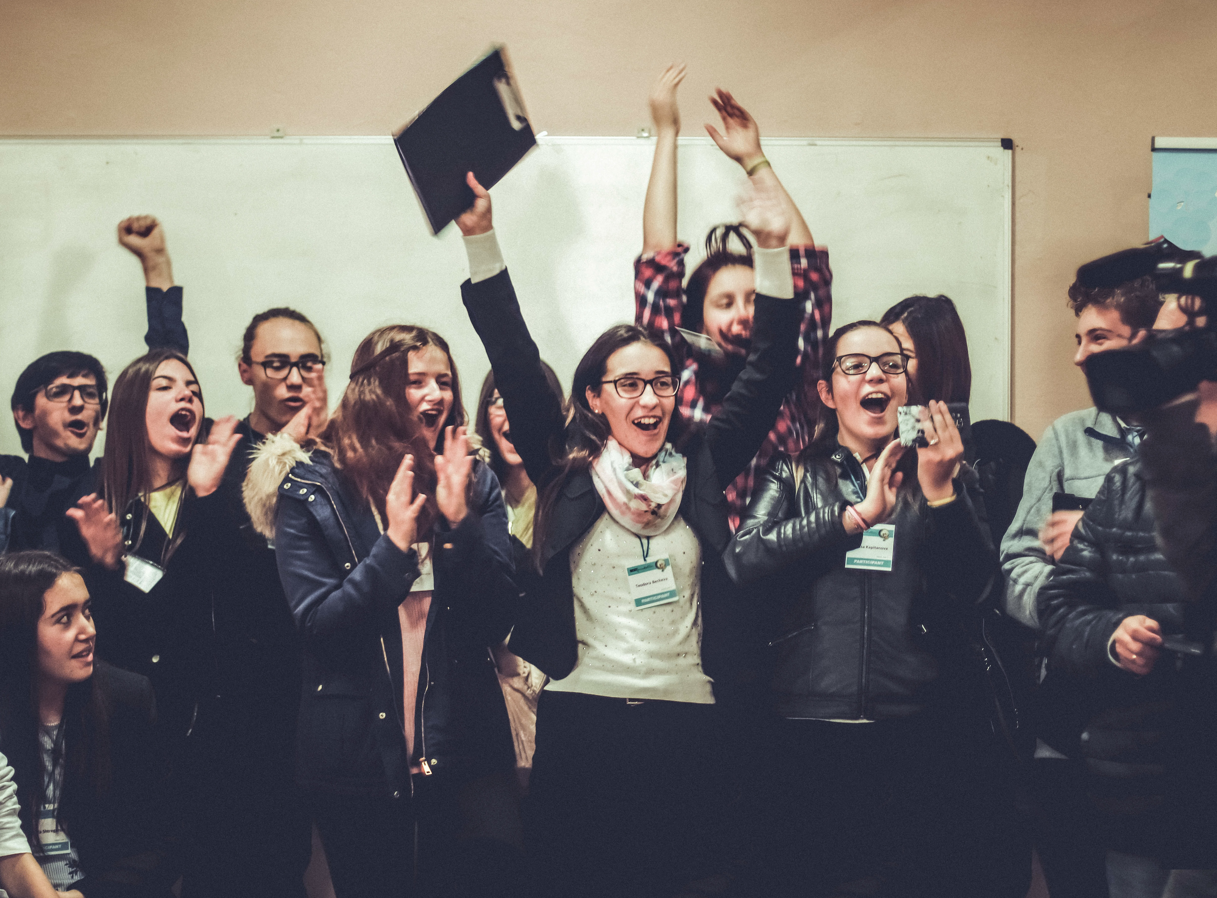 Engage 1000 Bulgarian students in public speaking