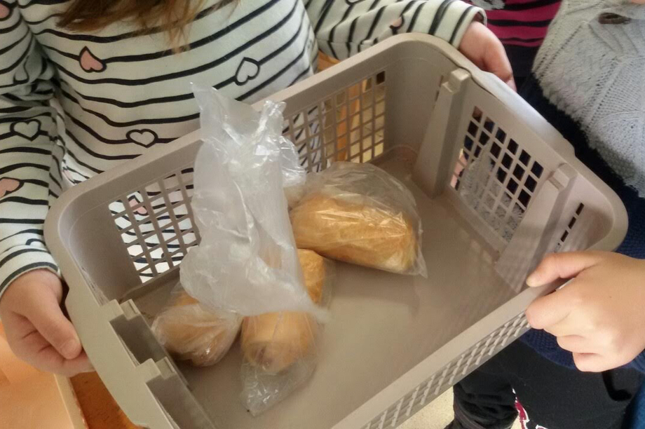 Food for kids at school in Bosnia