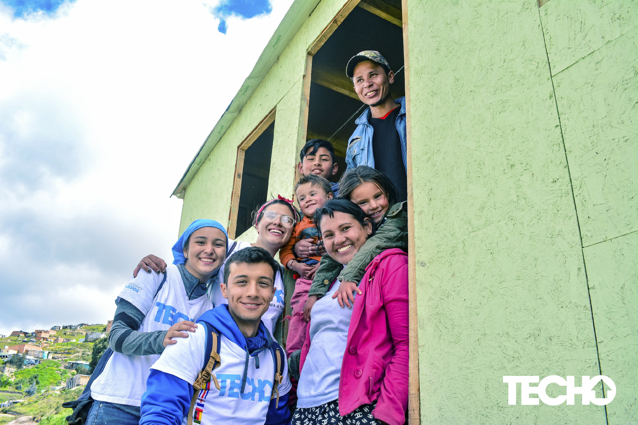 Transitional housing for 10 families in emergency