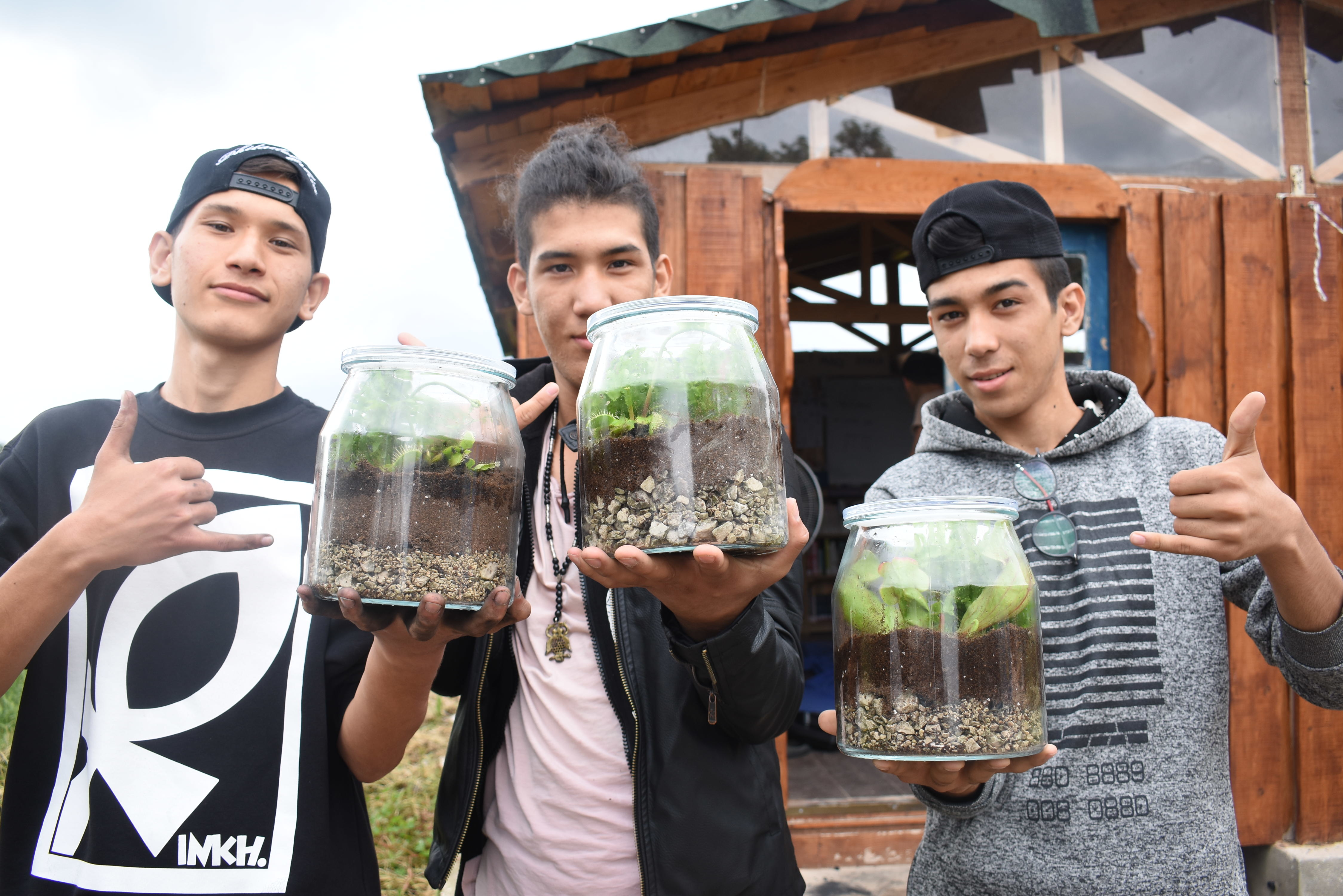 Empower 500 refugees in Greece with tools & skills