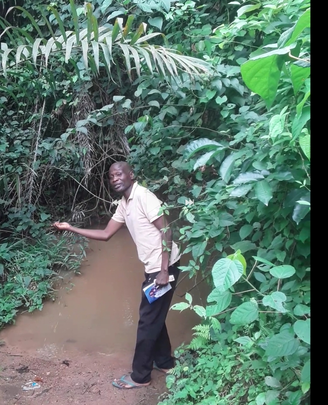 GIFT CLEAN WATER, HELP THE POOR VILLAGERS