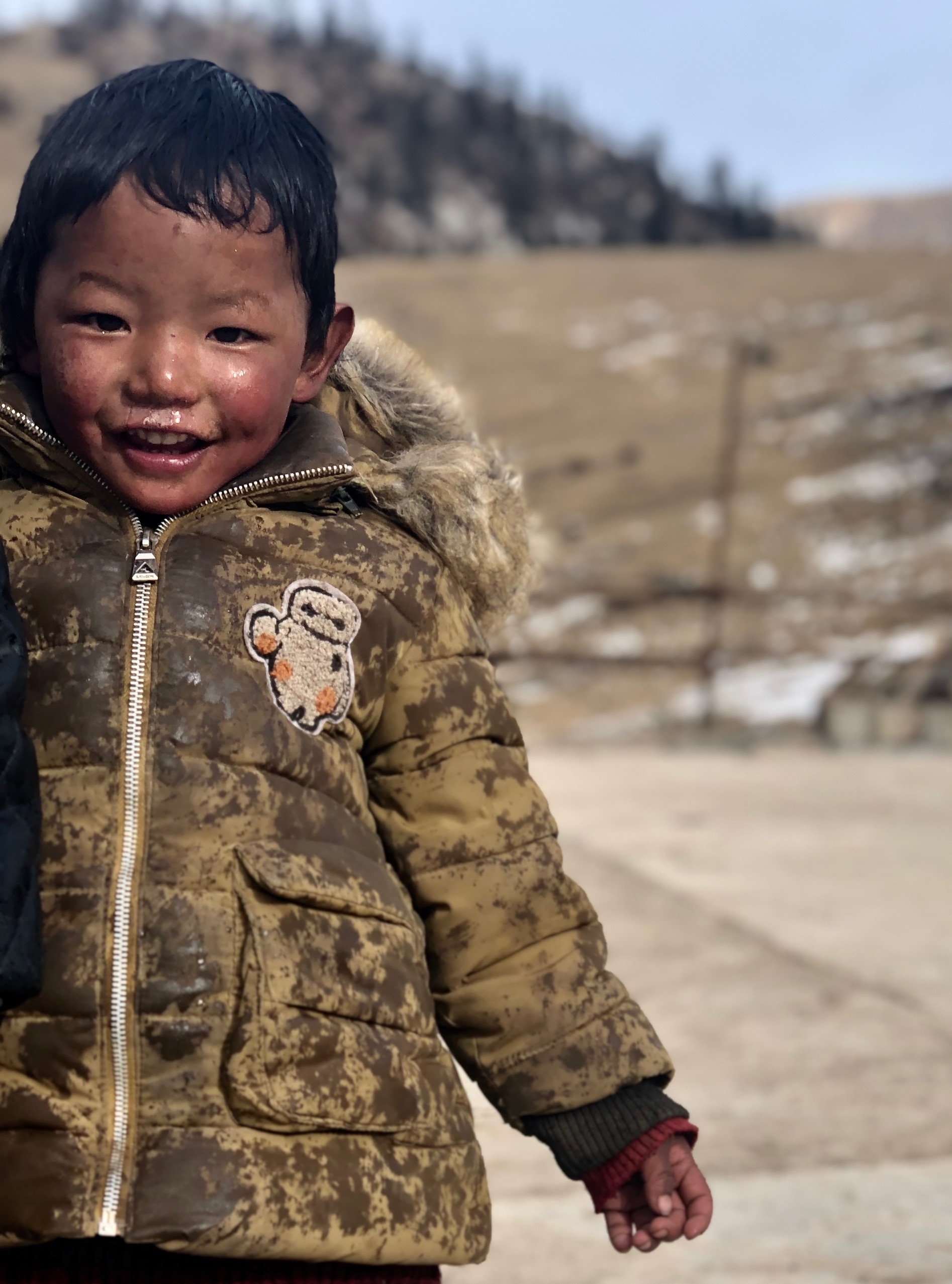 Warm Clothes for Nomad Students in Tibet
