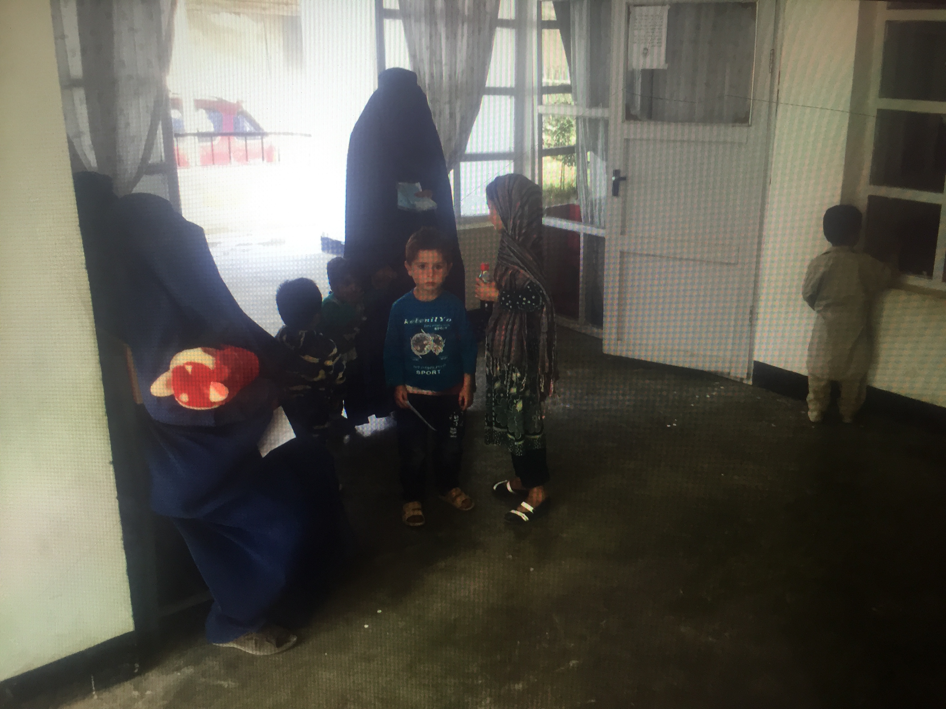 Lab Testing and Analysis in Moshwani Ou