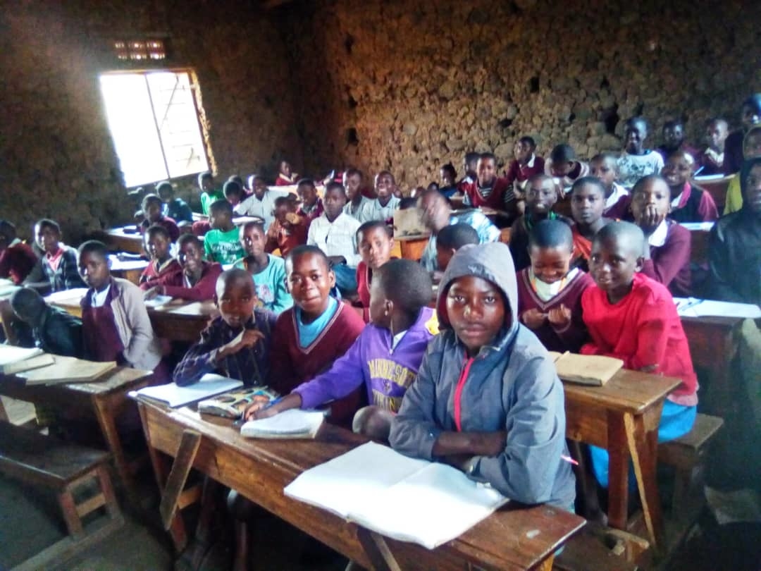 Provide sanitation for 934 Ugandan Students