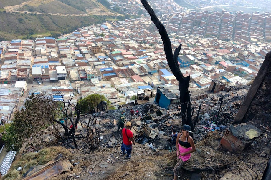 Help families who lost their home in a fire