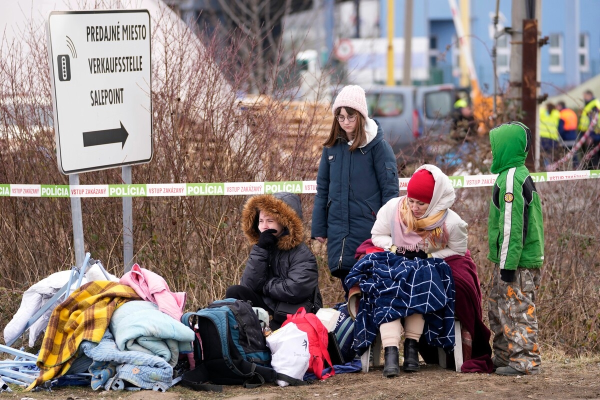You Can Support Those in Crisis Fleeing Ukraine
