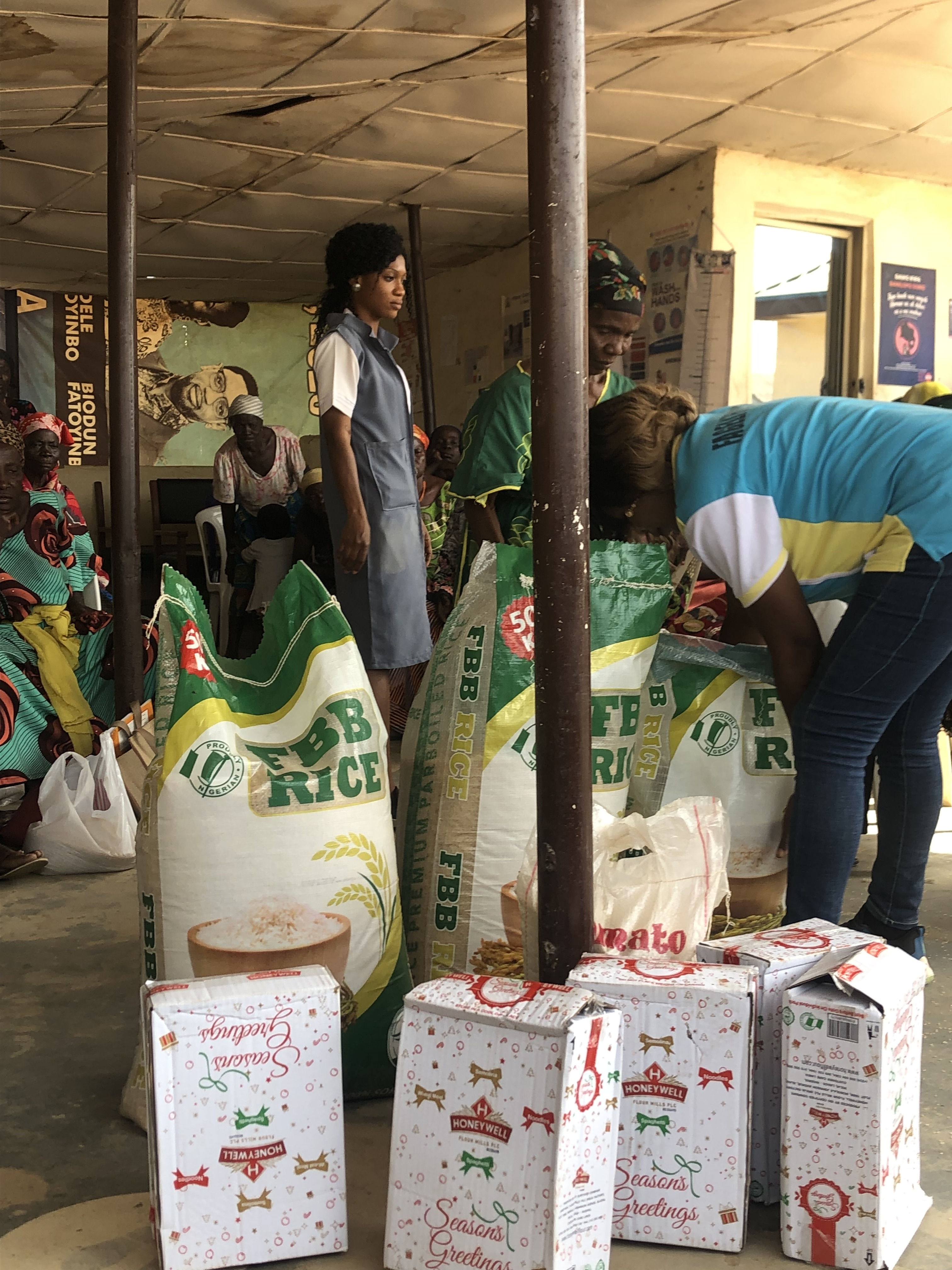 christmas to remember ! Spreading love To Women