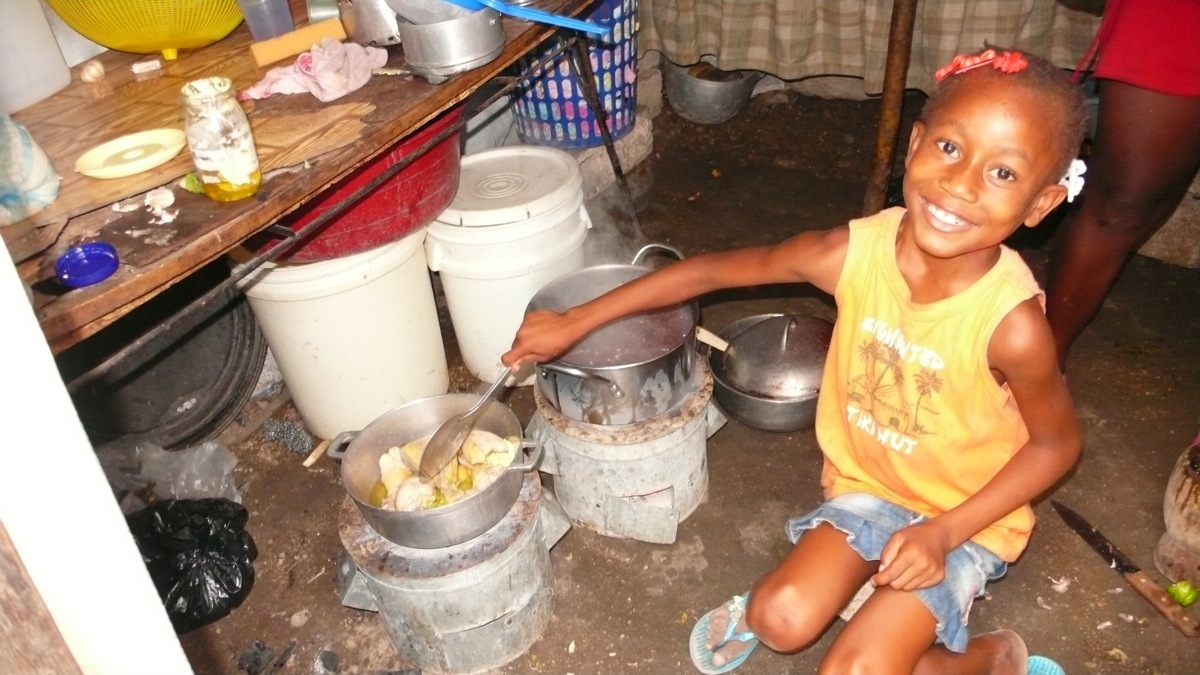 1,500 Clean Cookstoves for Haitian Families