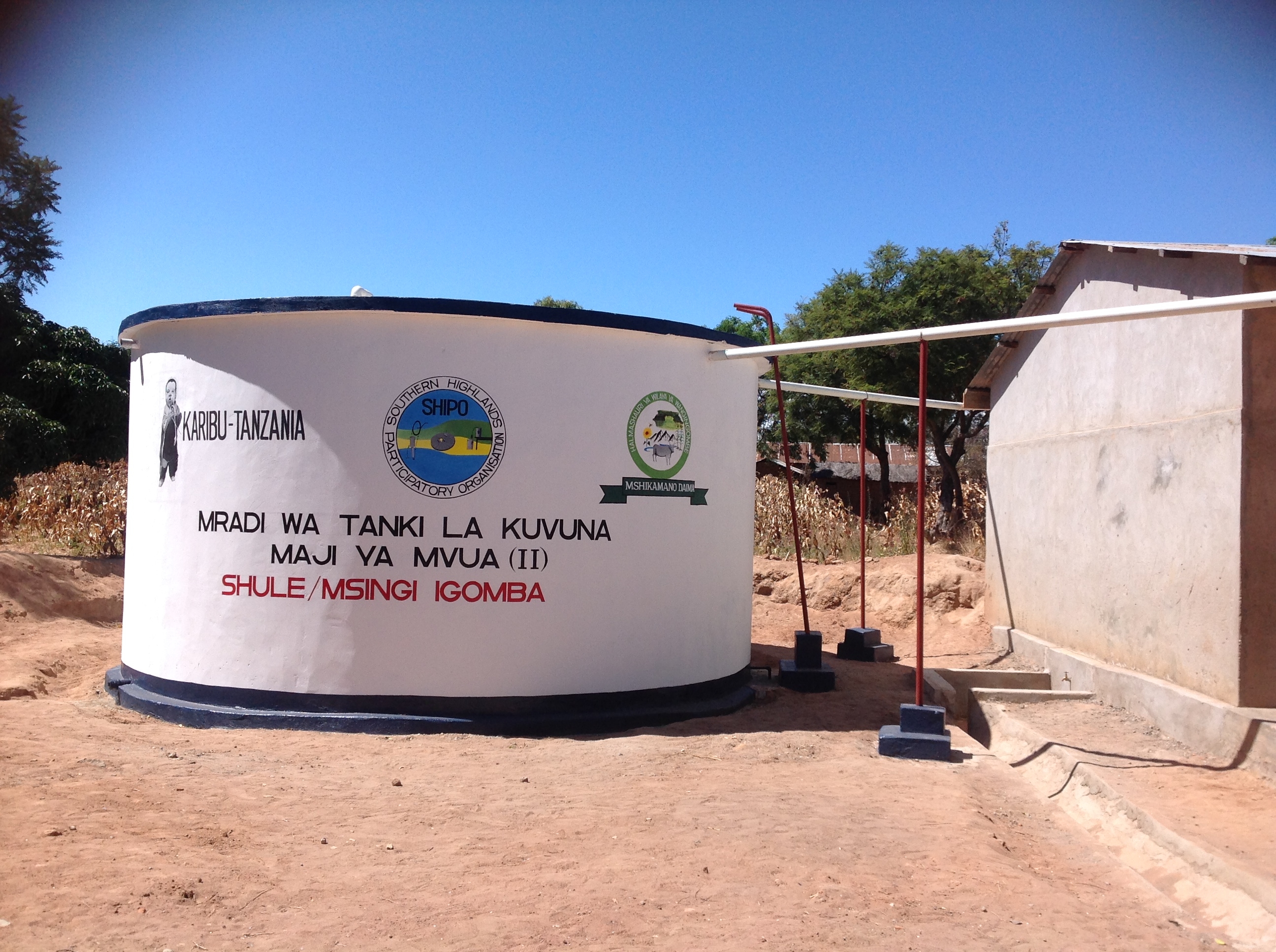 RAIN WATER HARVESTING & WATER RECHARGE SYSTEM