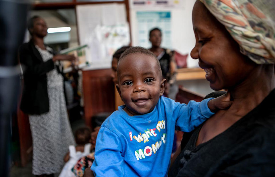 Help Poor Children Living with HIV to Feed Well