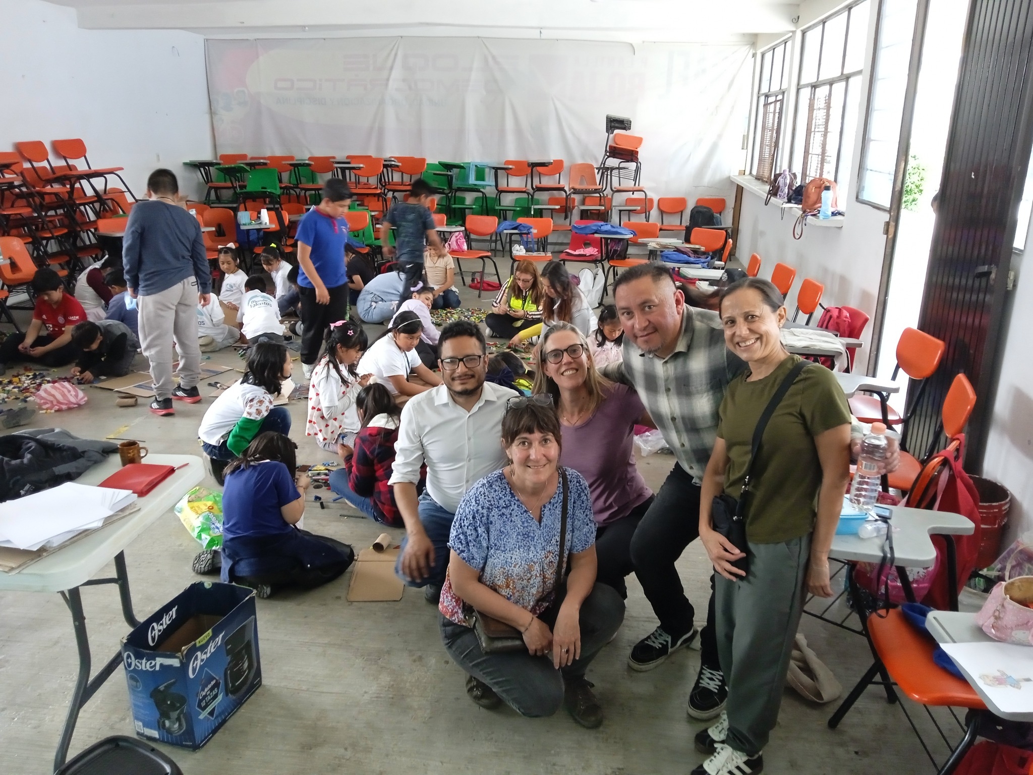 With you, it is possible Amigos de San Cristobal