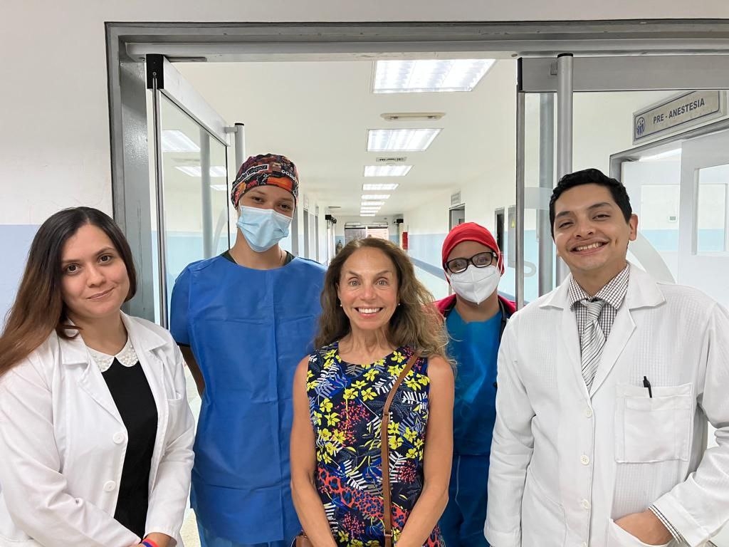 Helping young Venezuelan doctors scholarship