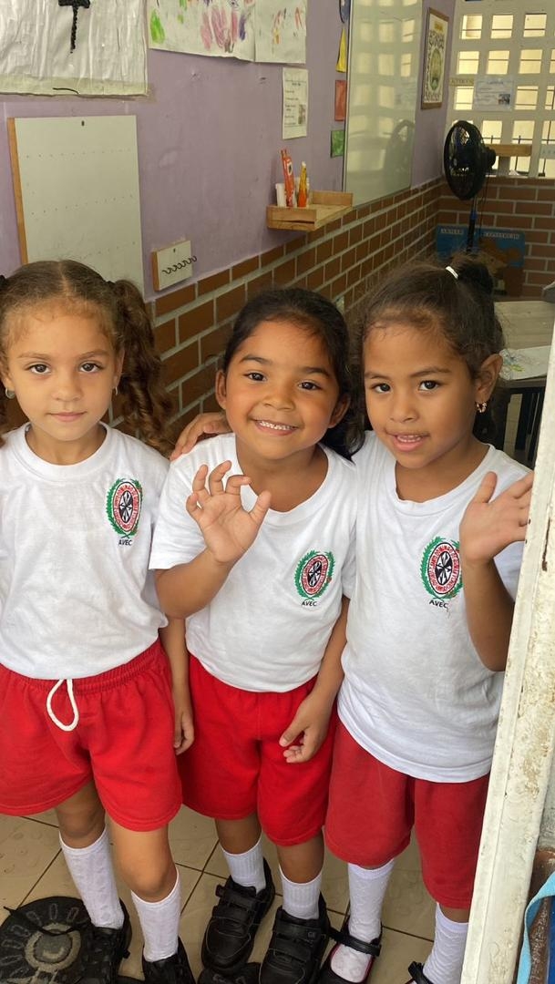 Empower Venezuelan Teachers with Innovative Skills