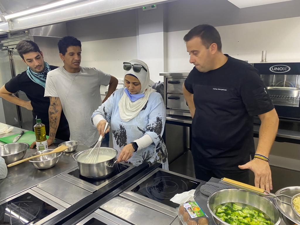 SKP: Culinary Training for Refugees in Athens