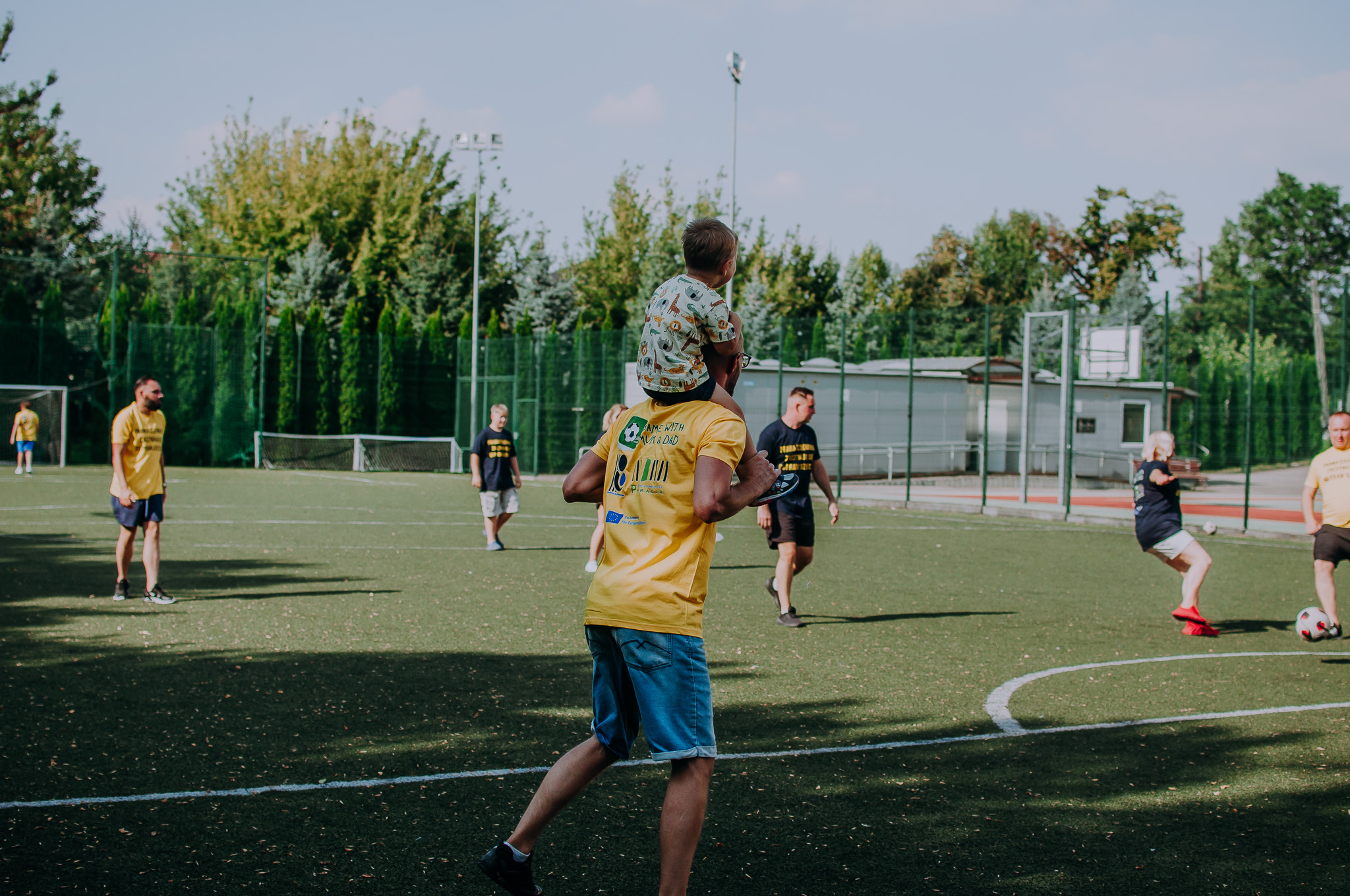 Children with Parent in Prison-Game with Mum & Dad