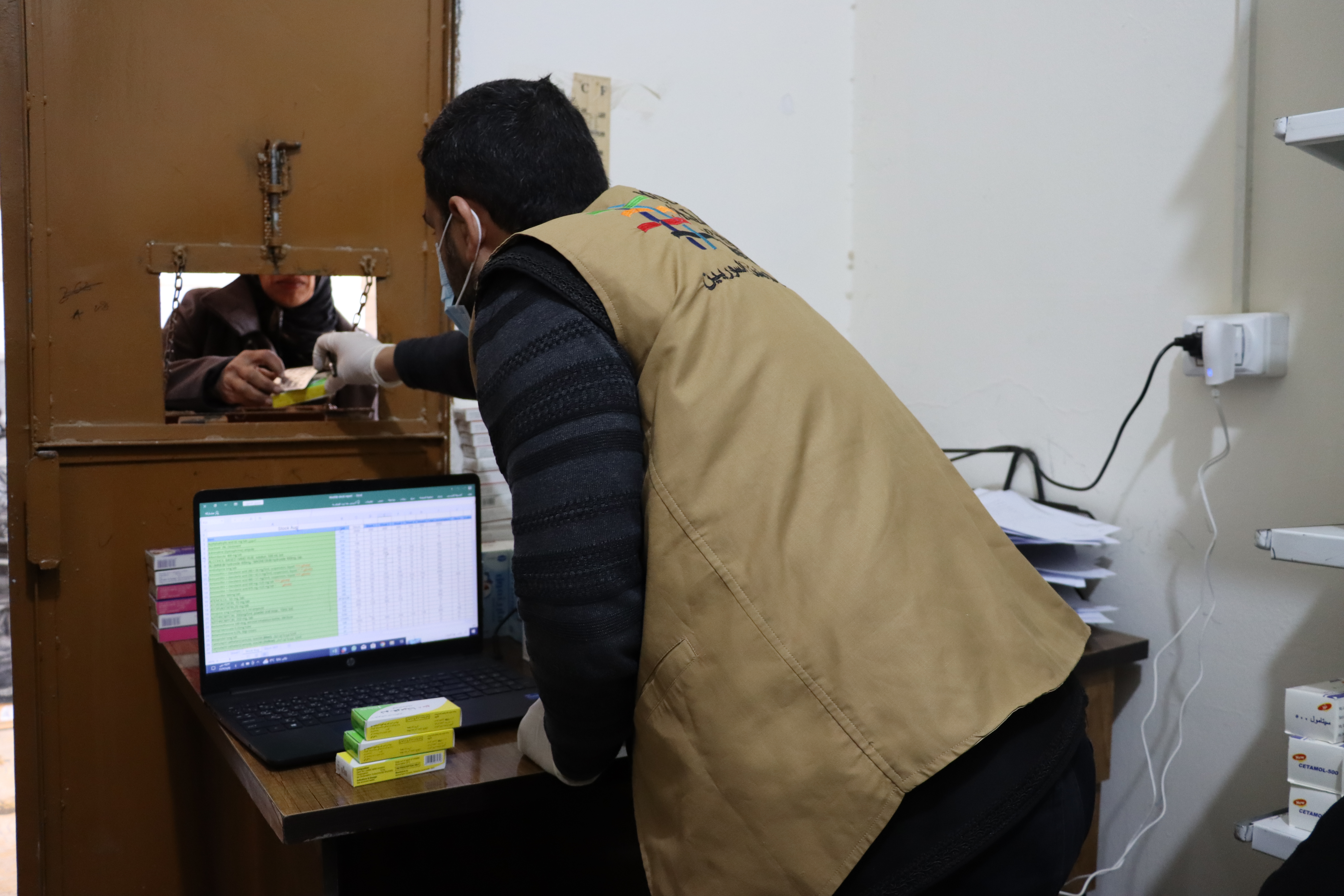 Essential medicines for displaced Syrians