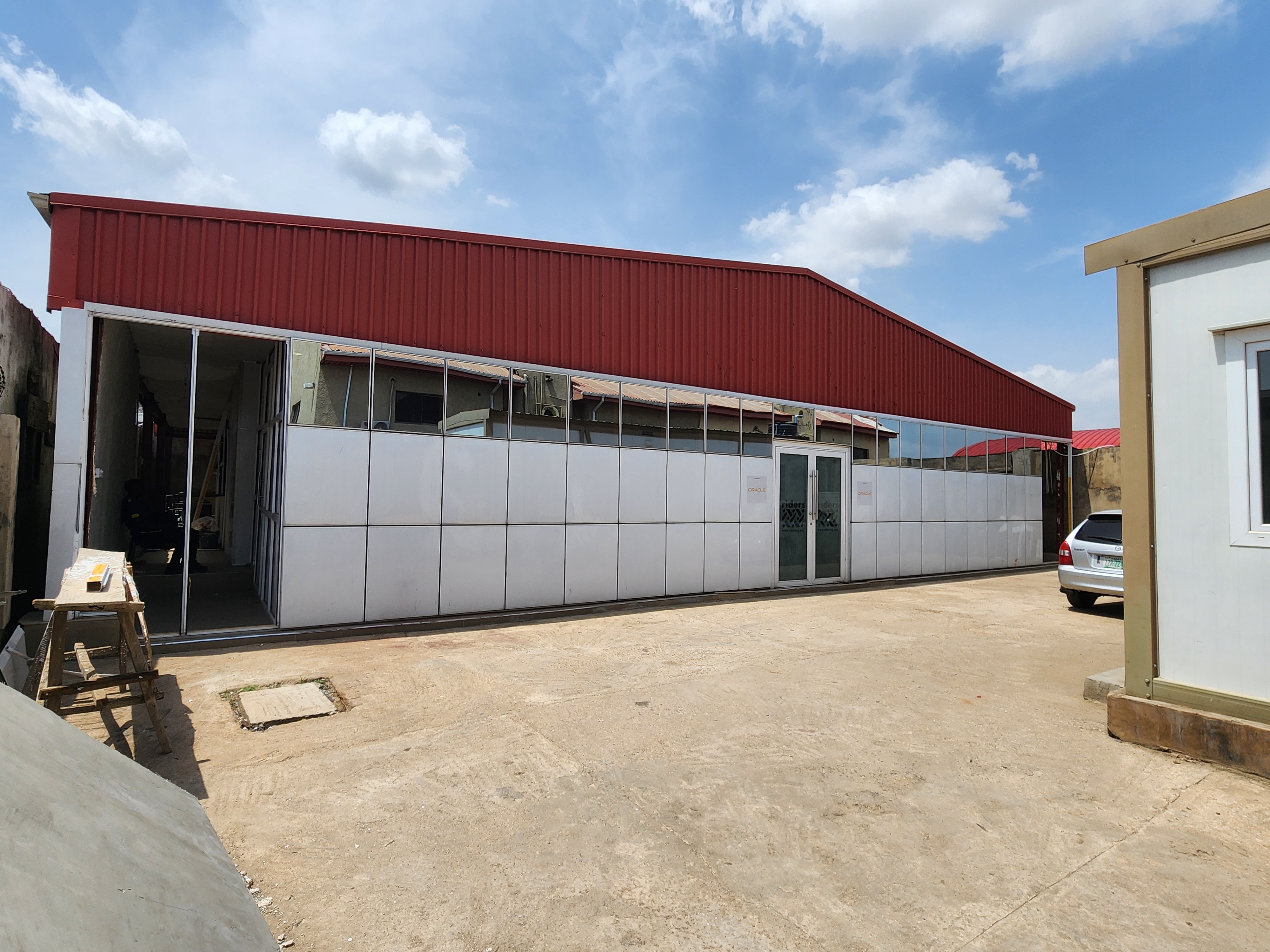Green Energy Support for Cold-chain Warehouse