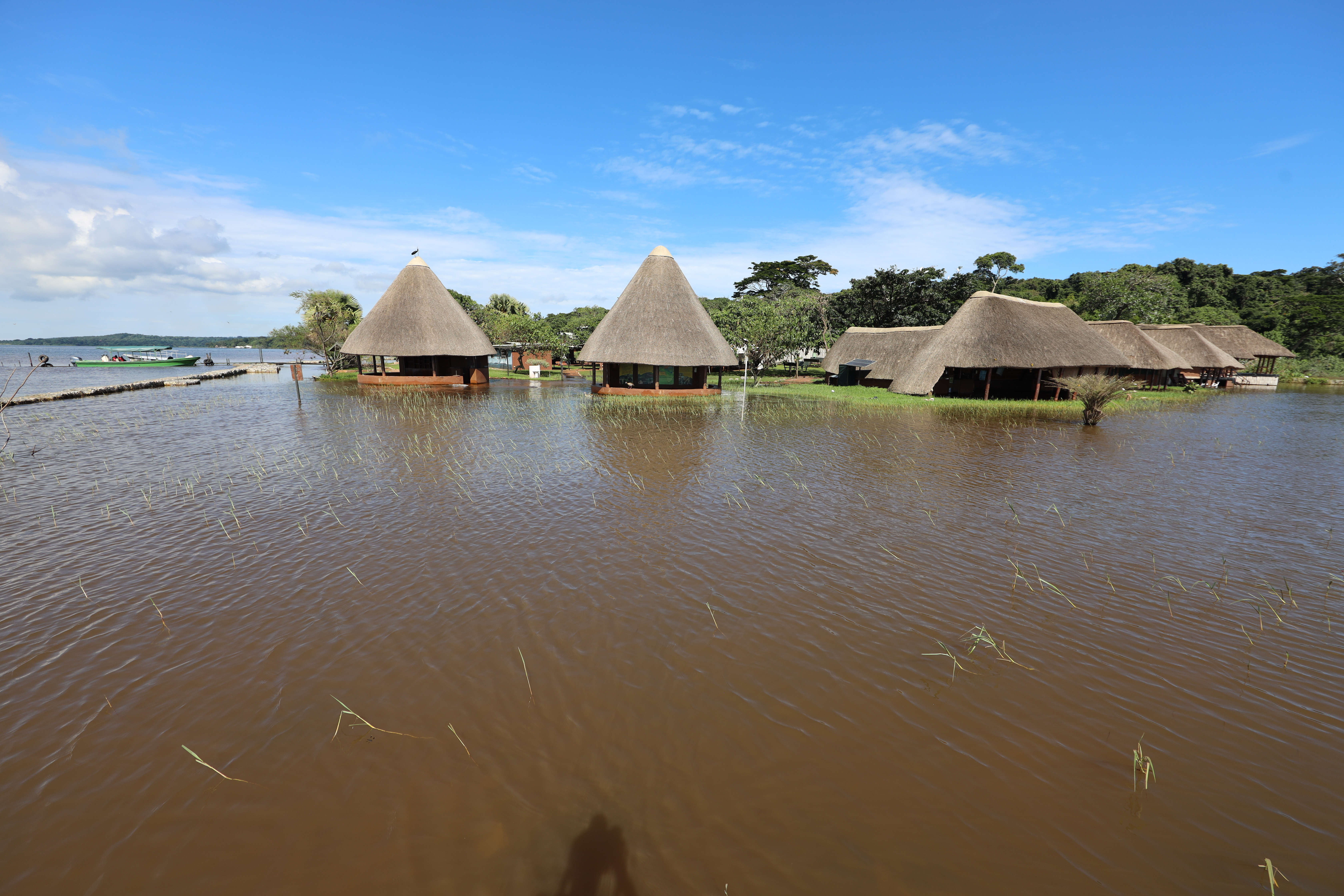 Support to solve the effect of flooding at Ngamba