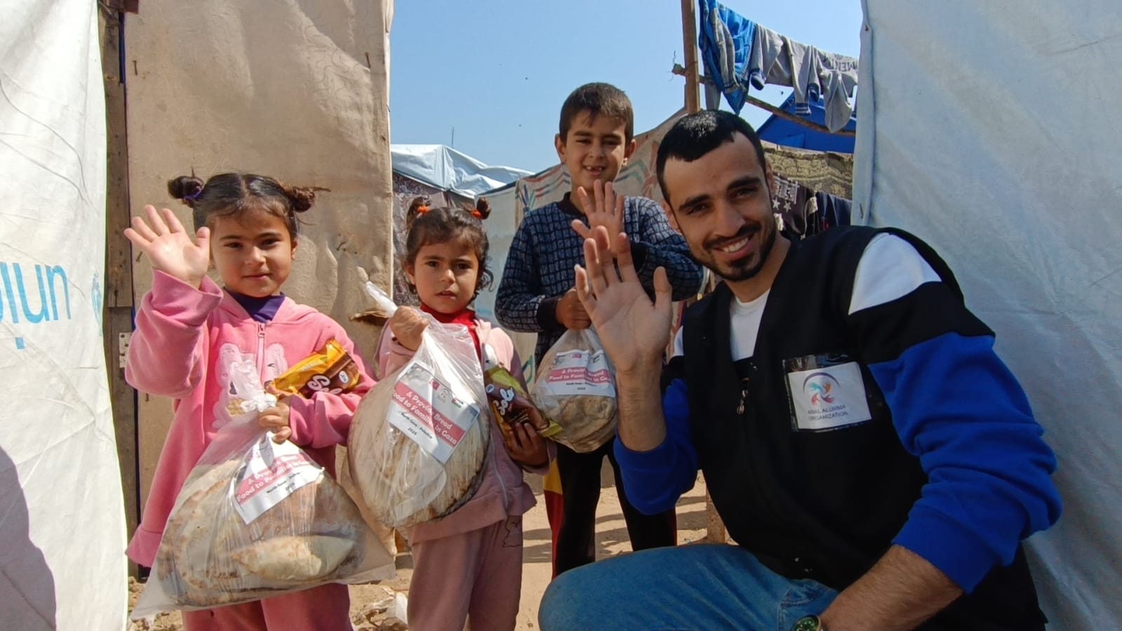 Provide Bread to1000 Families in Gaza & Syria