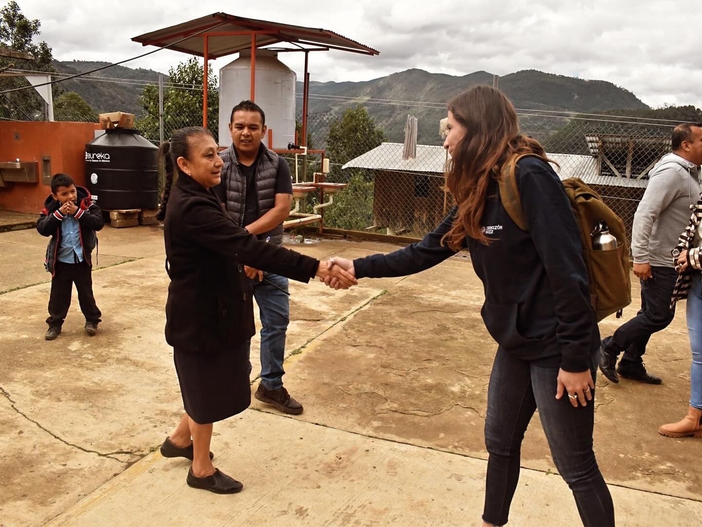 Mobile Digital Classrooms for Indigenous Schools