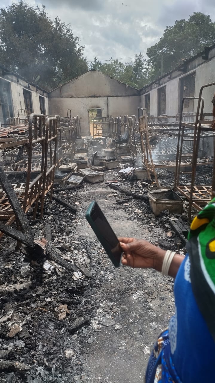 EMERGENCY:HELP 400 GIRLS BURNT DOMITORY IN MANDERA