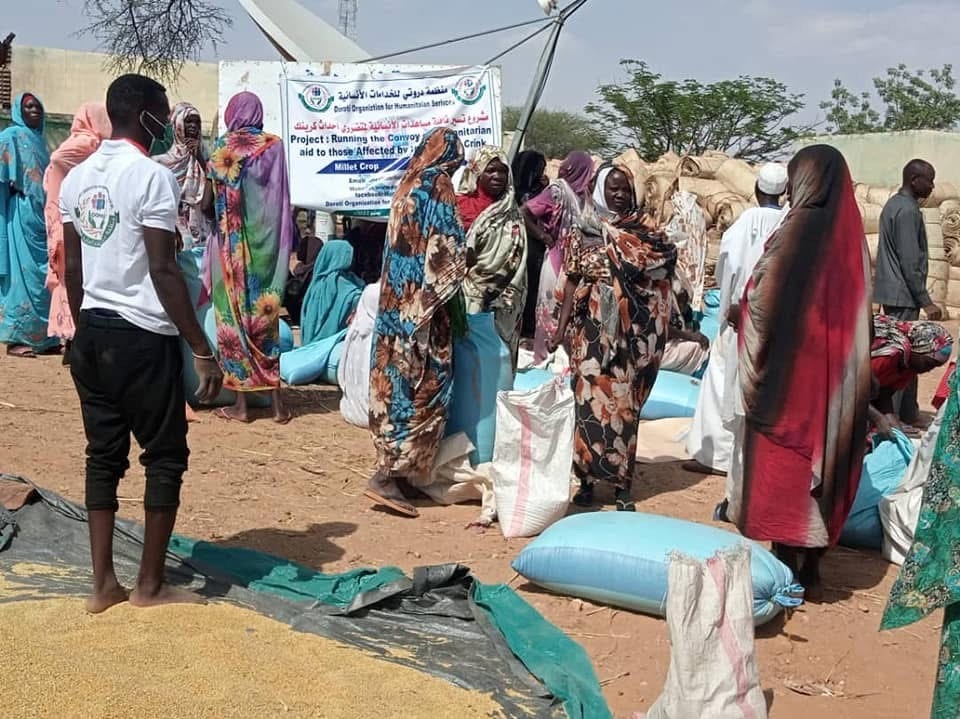 Providing food & cash assistance to families