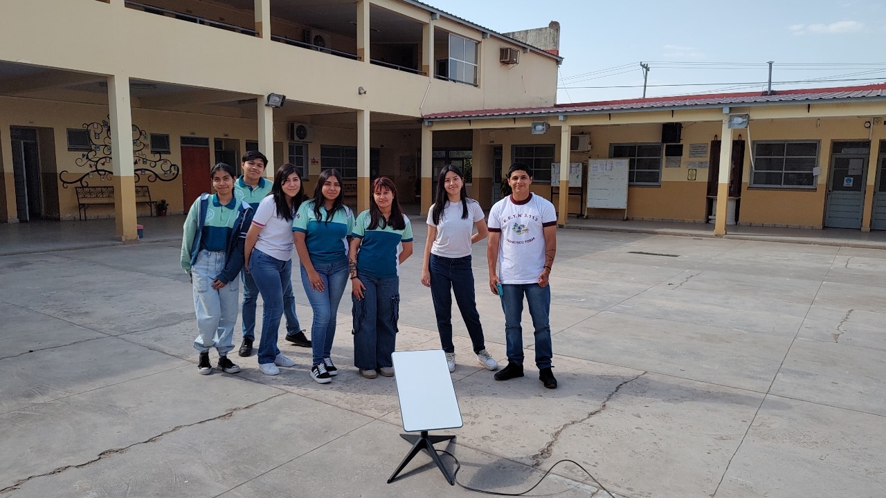 Conecta por Argentina: Bridging the Digital Divide