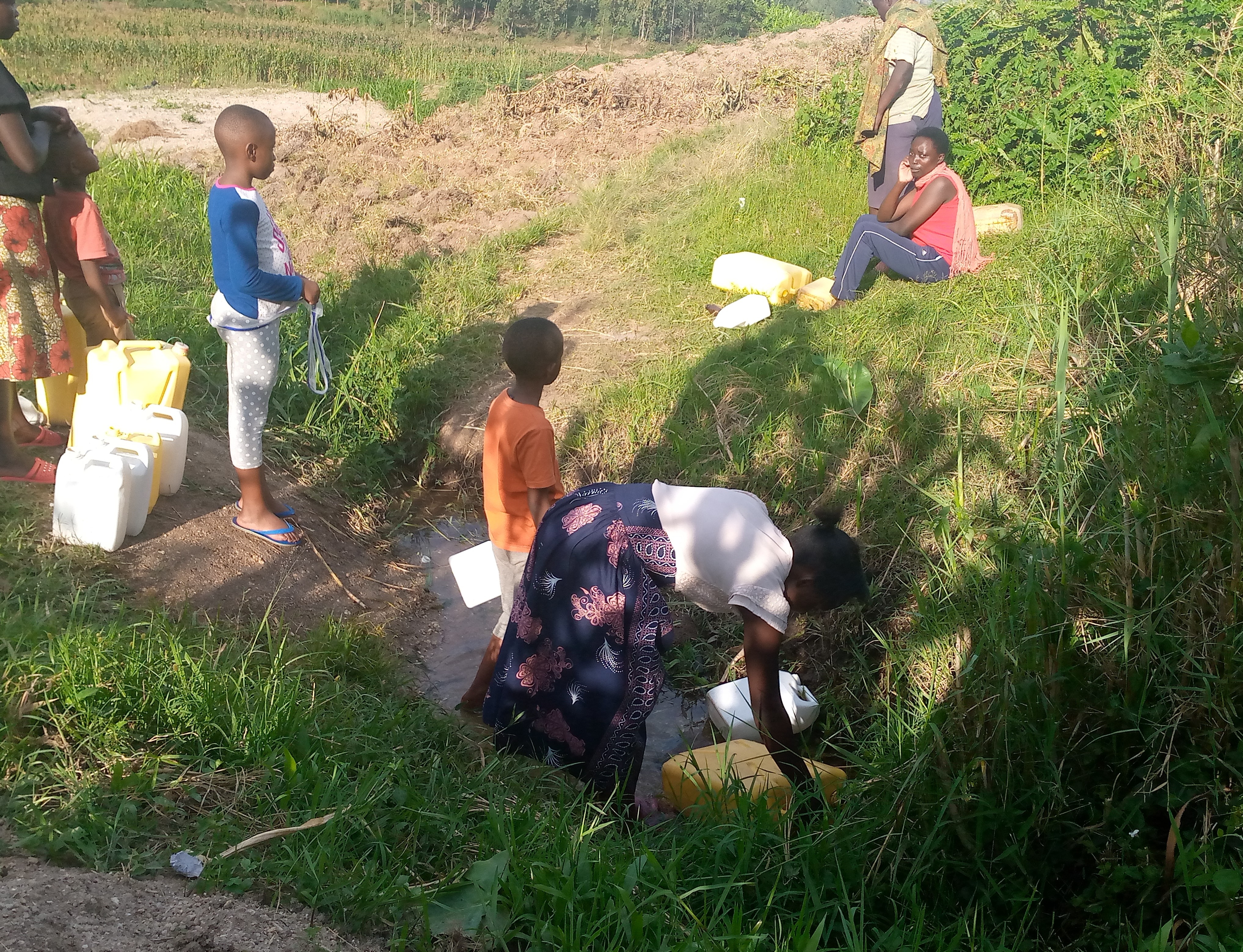 Give safe water to 731 needy families in Rwanda