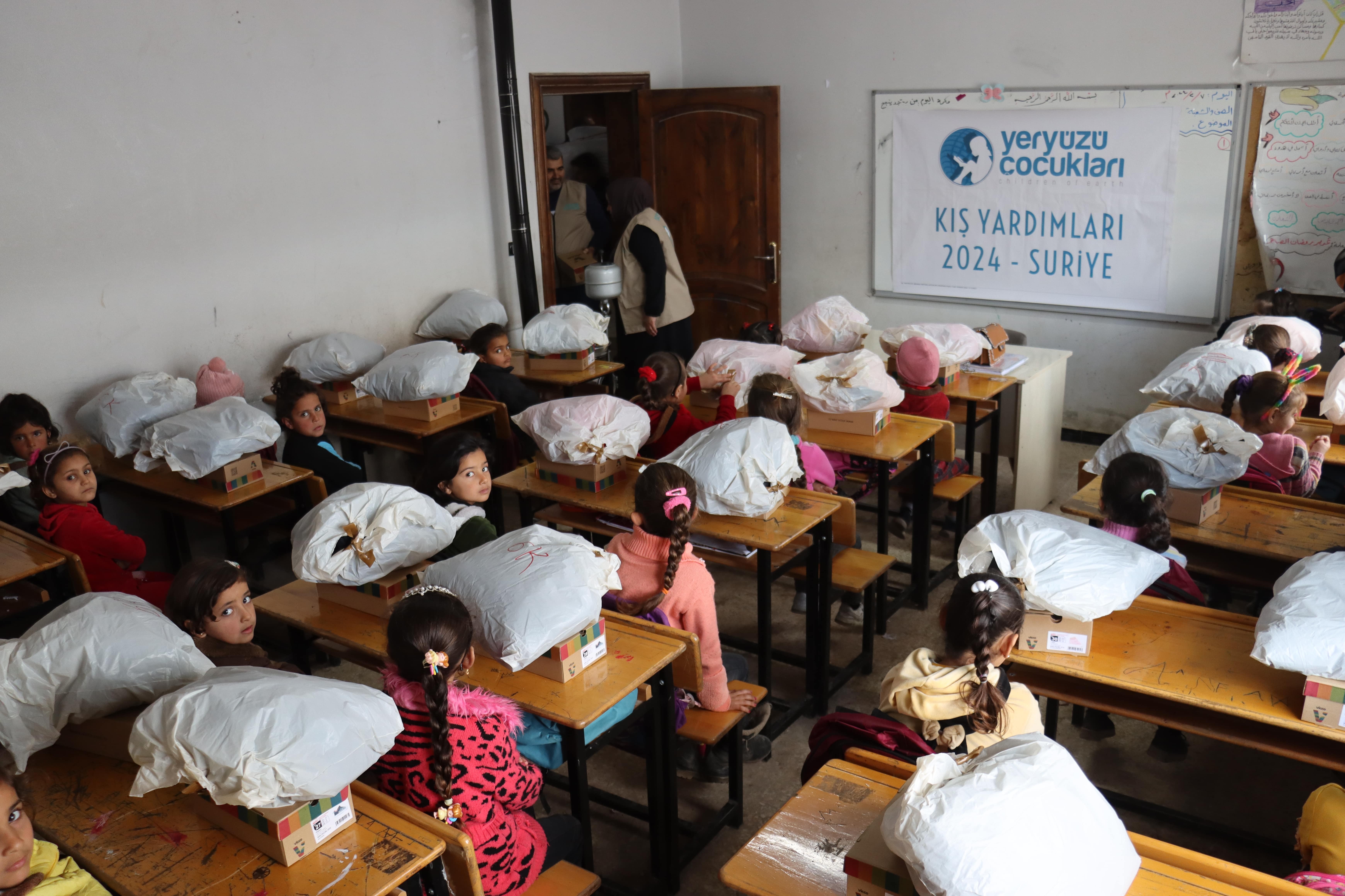 Winter Clothes Distribution in Syria