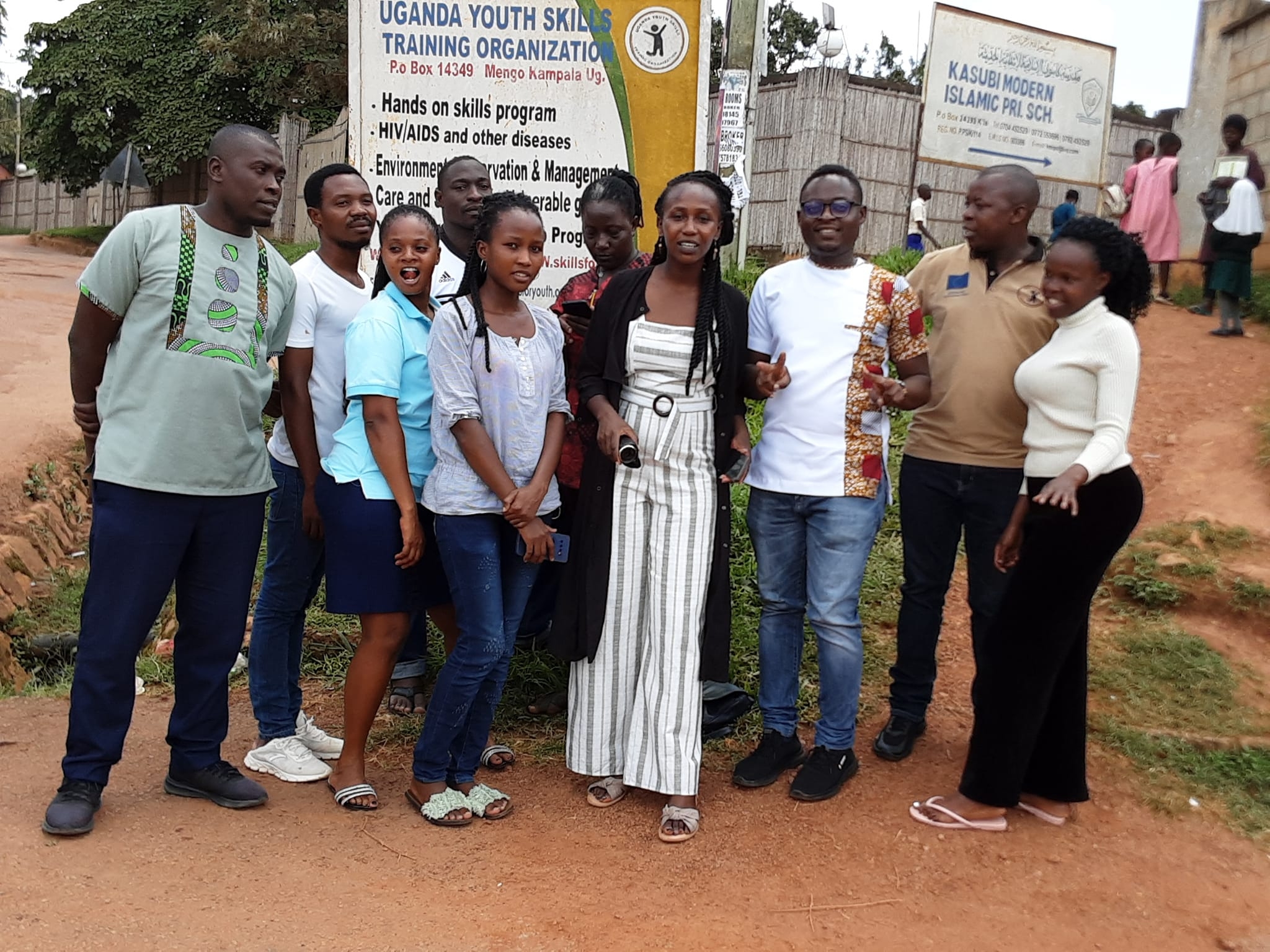 BUILD A VOCATIONAL TRAINING CENTRE FOR 400 YOUTHS