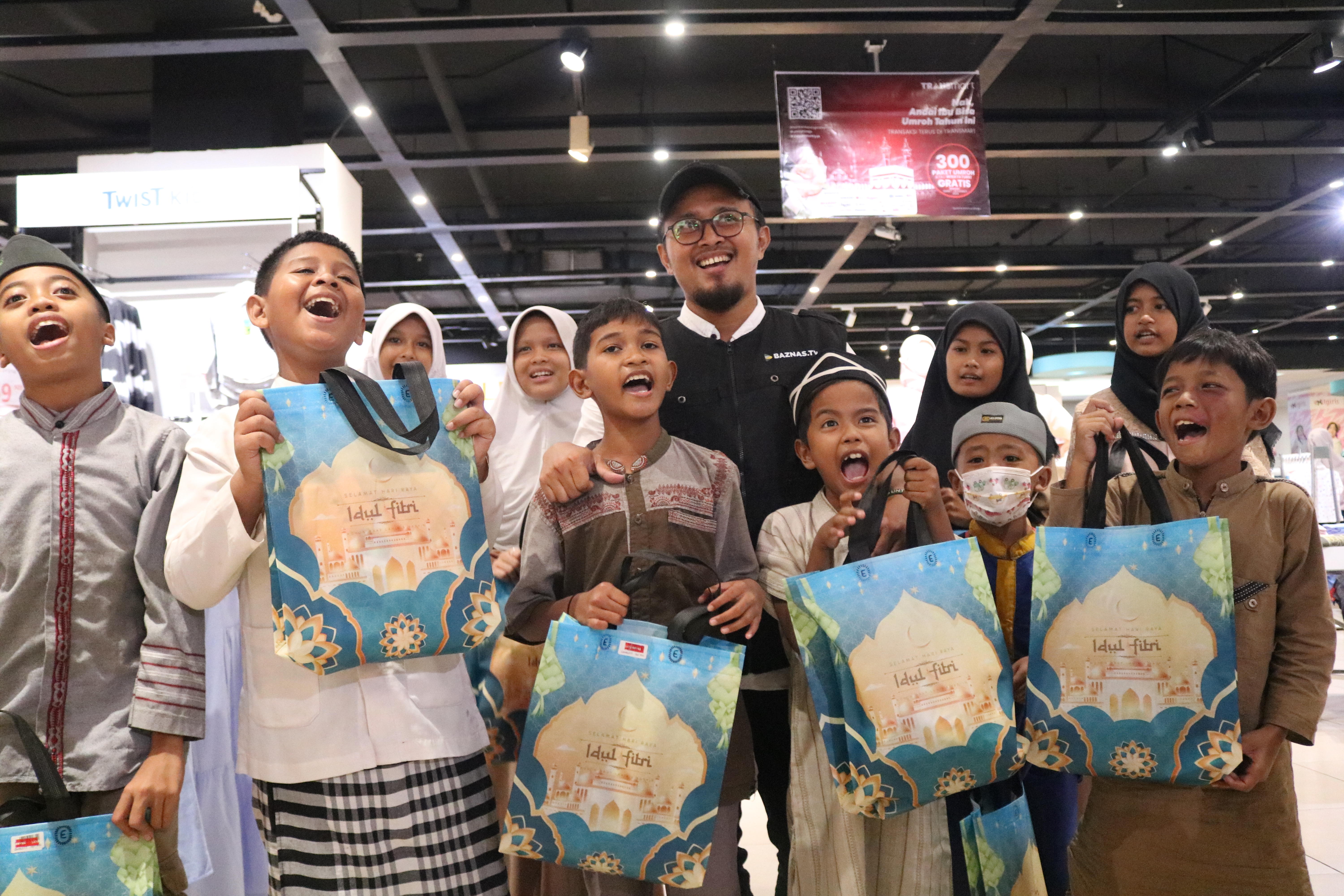 This Eid, Give New Clothes for Poor Kids