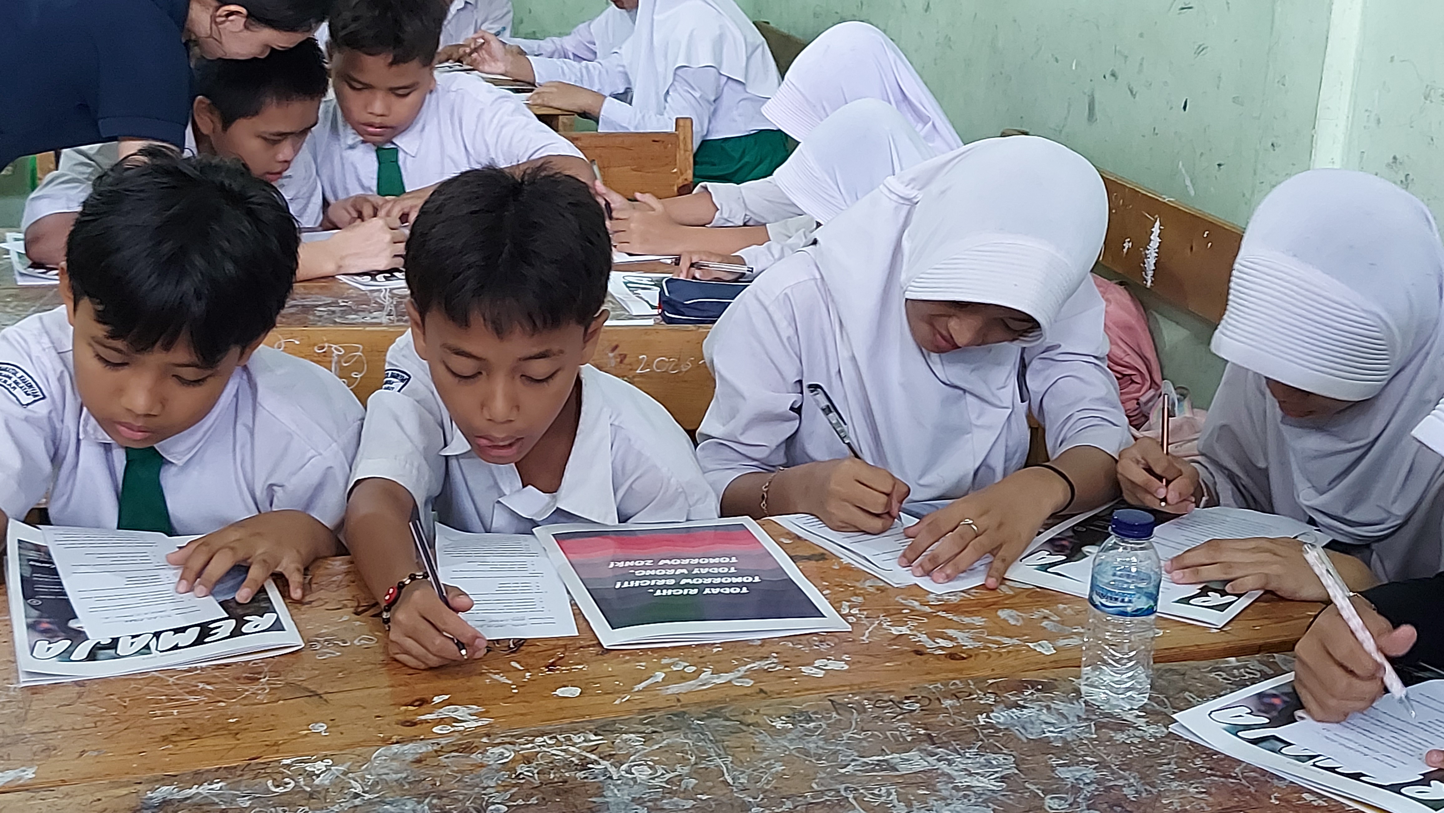 Reproductive health classes: 450 urban poor teens