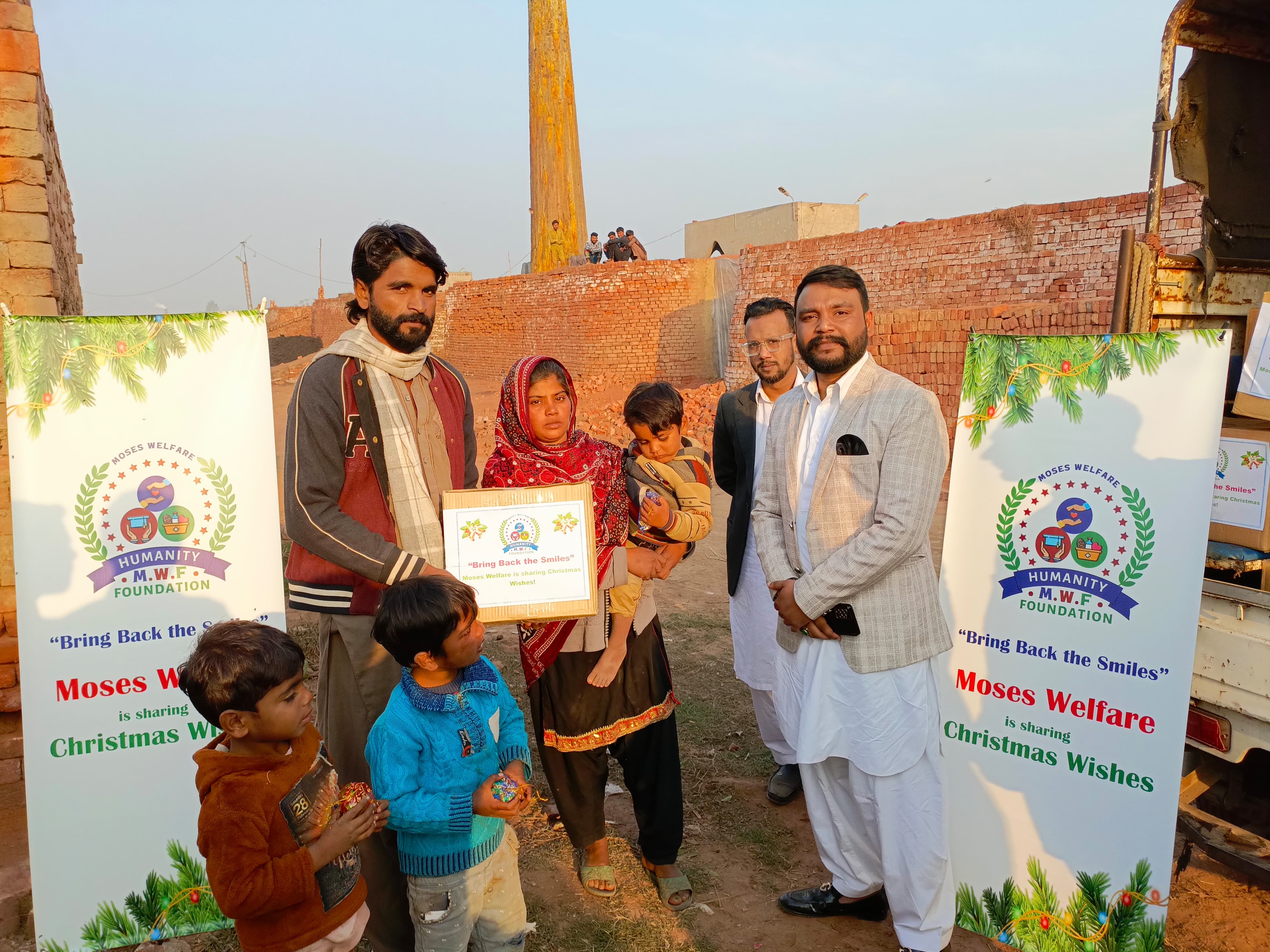 "Gifts of the Heart: Christmas of Love & Hope"