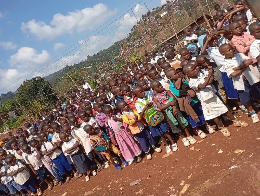 Equip 500 Kids in Bukavu With School Kits