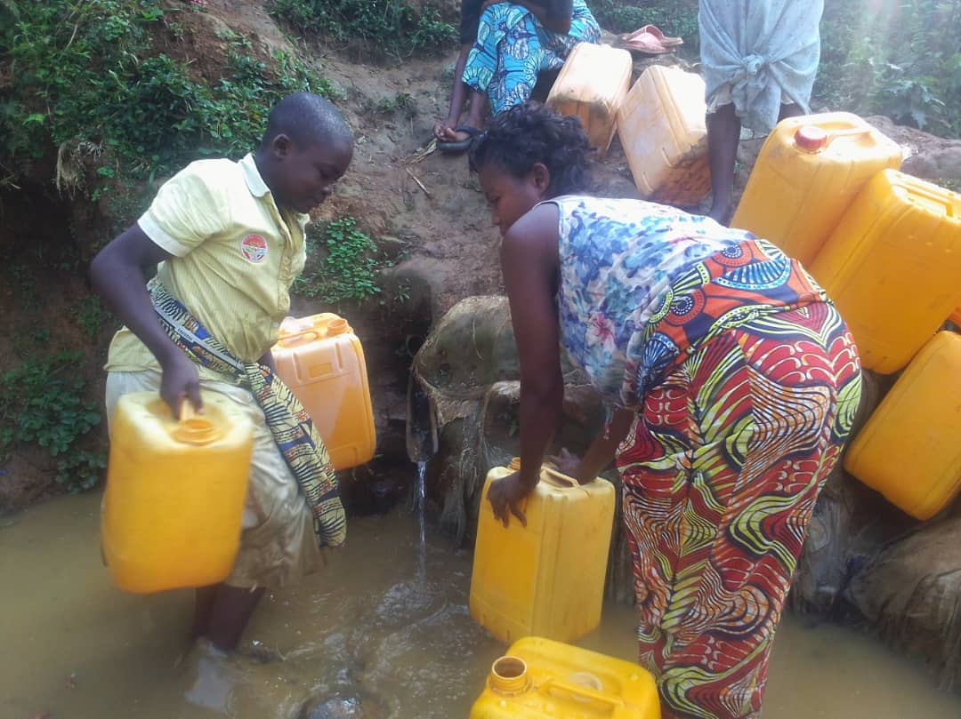 Provide Clean Water for War Victims in Mugunga