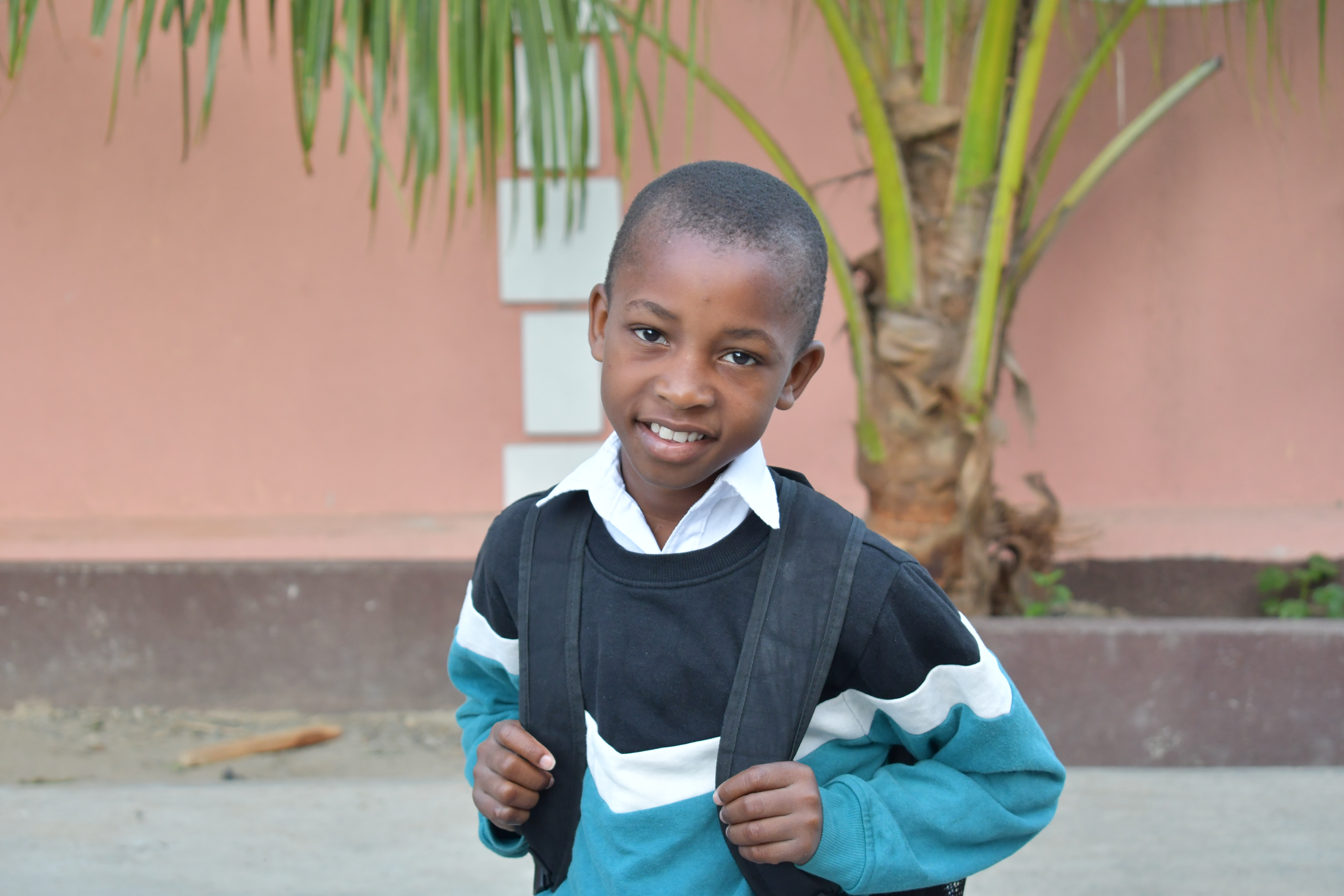 Deux Mains School Shoe Collaboration