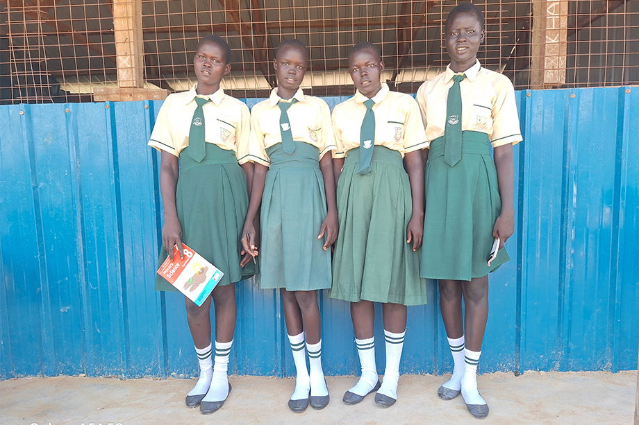 Empowering Teachers & Educating Kids in Pigi$ Ayod