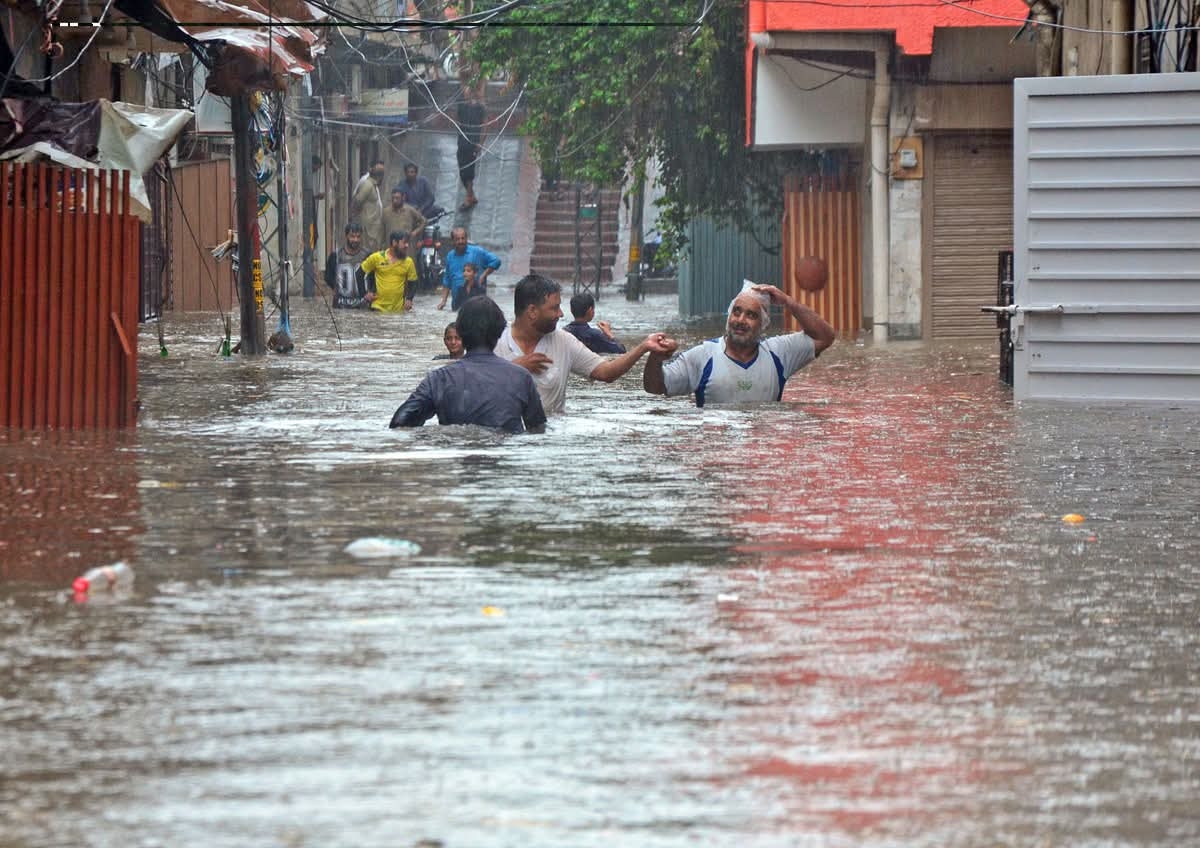 Flood Emergency: Food Relief in Pakistan