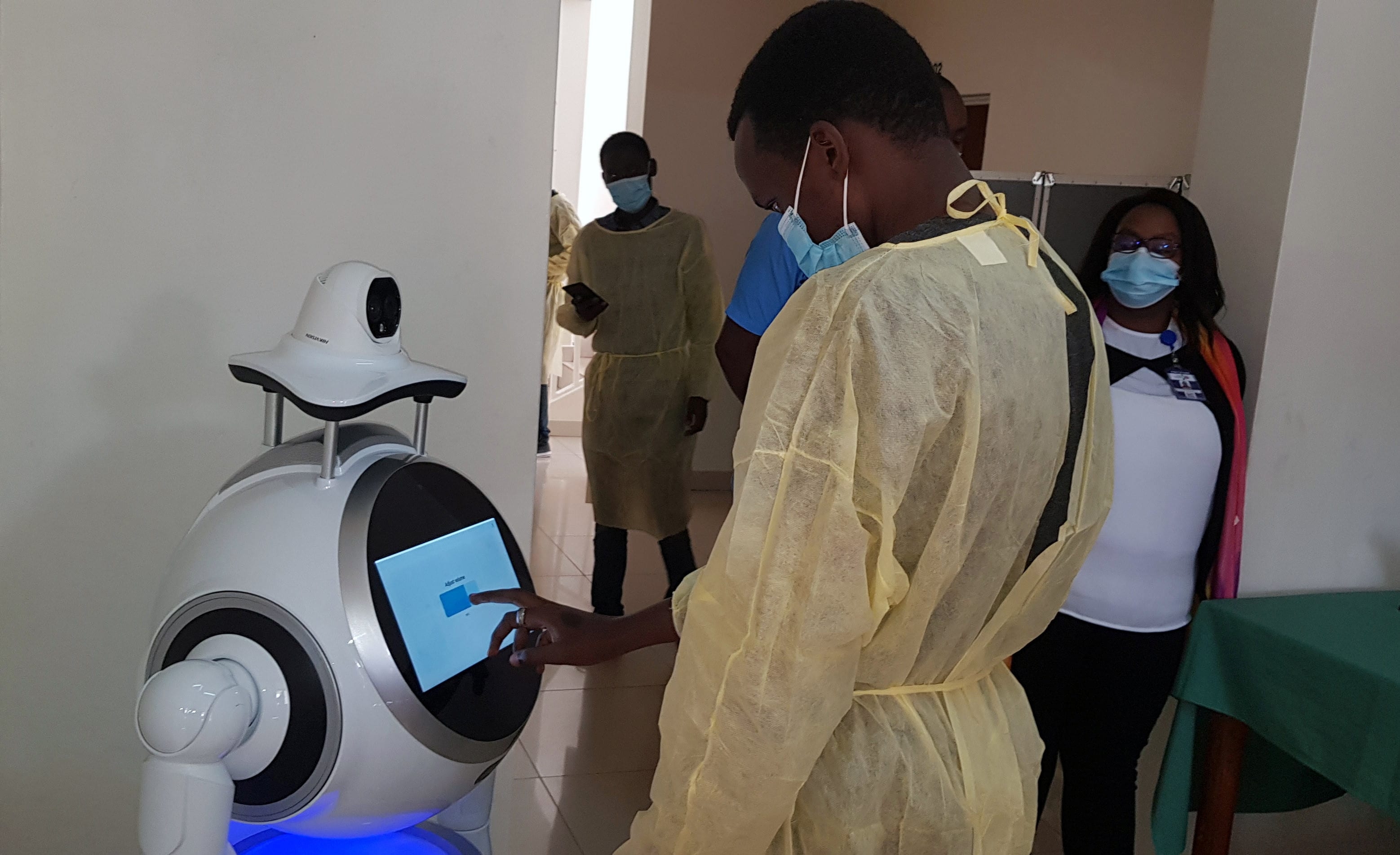Robotics for 500 Doctors and Nurses in Nigeria