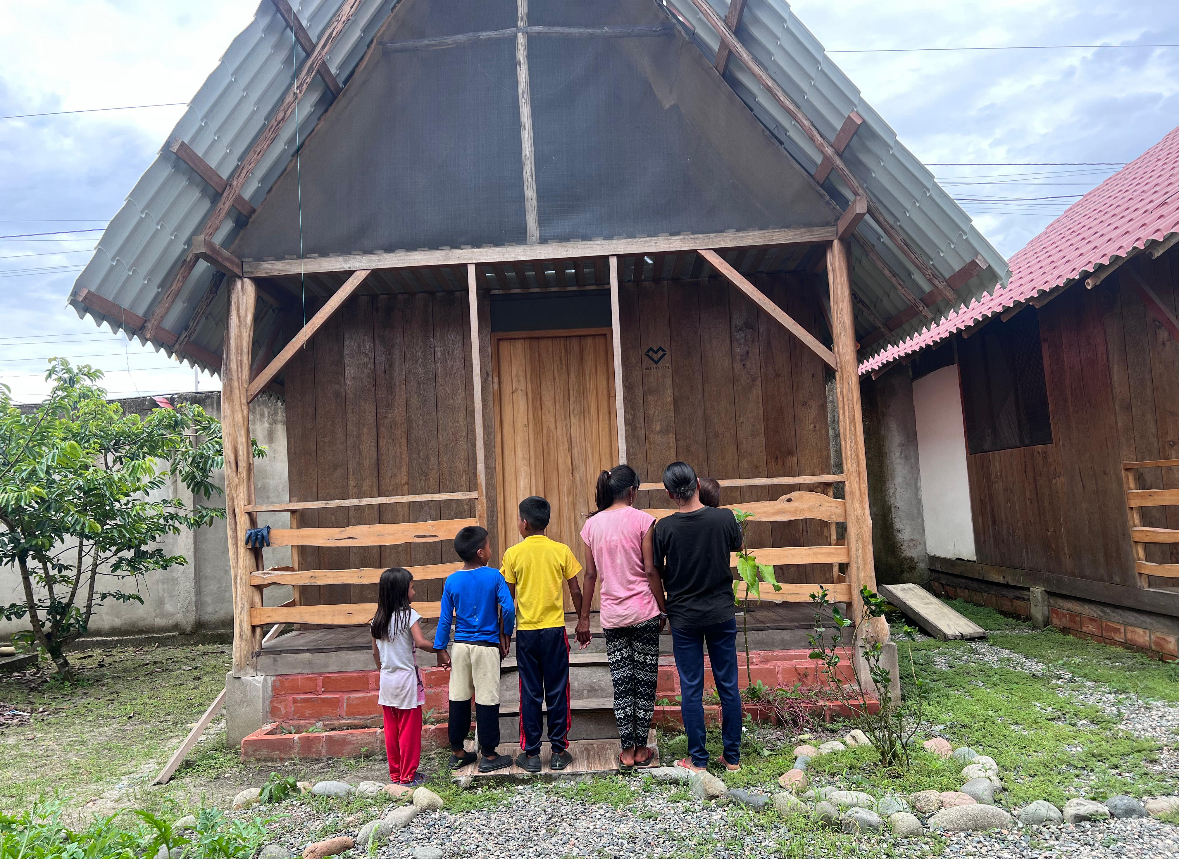 Building 50 homes in El Salvador